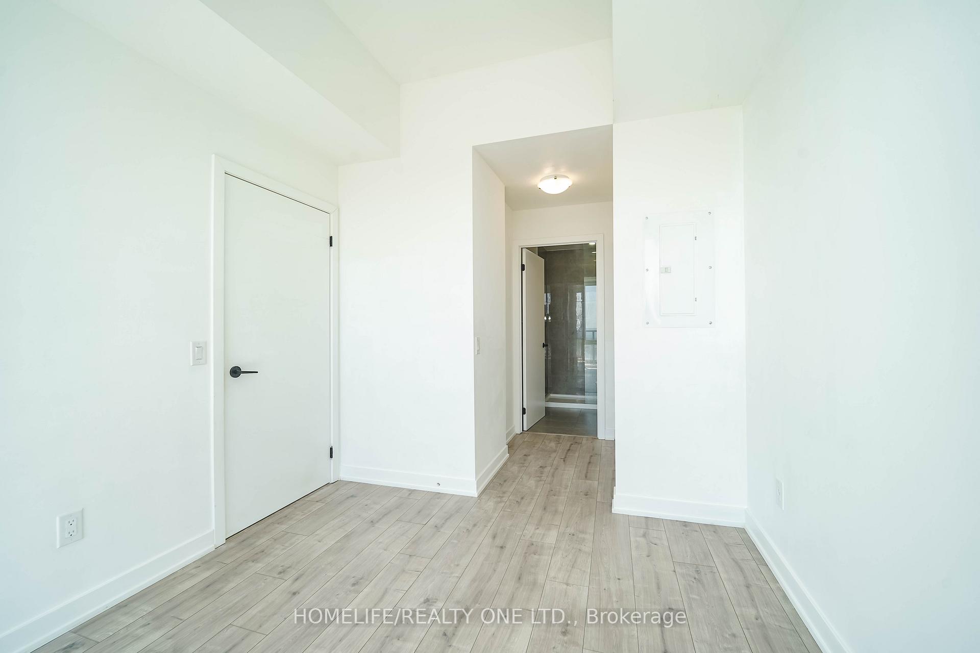 Photo 21 of Unit 421, 220 Missinnihe Way, Mississauga, Port Credit — HOMEH