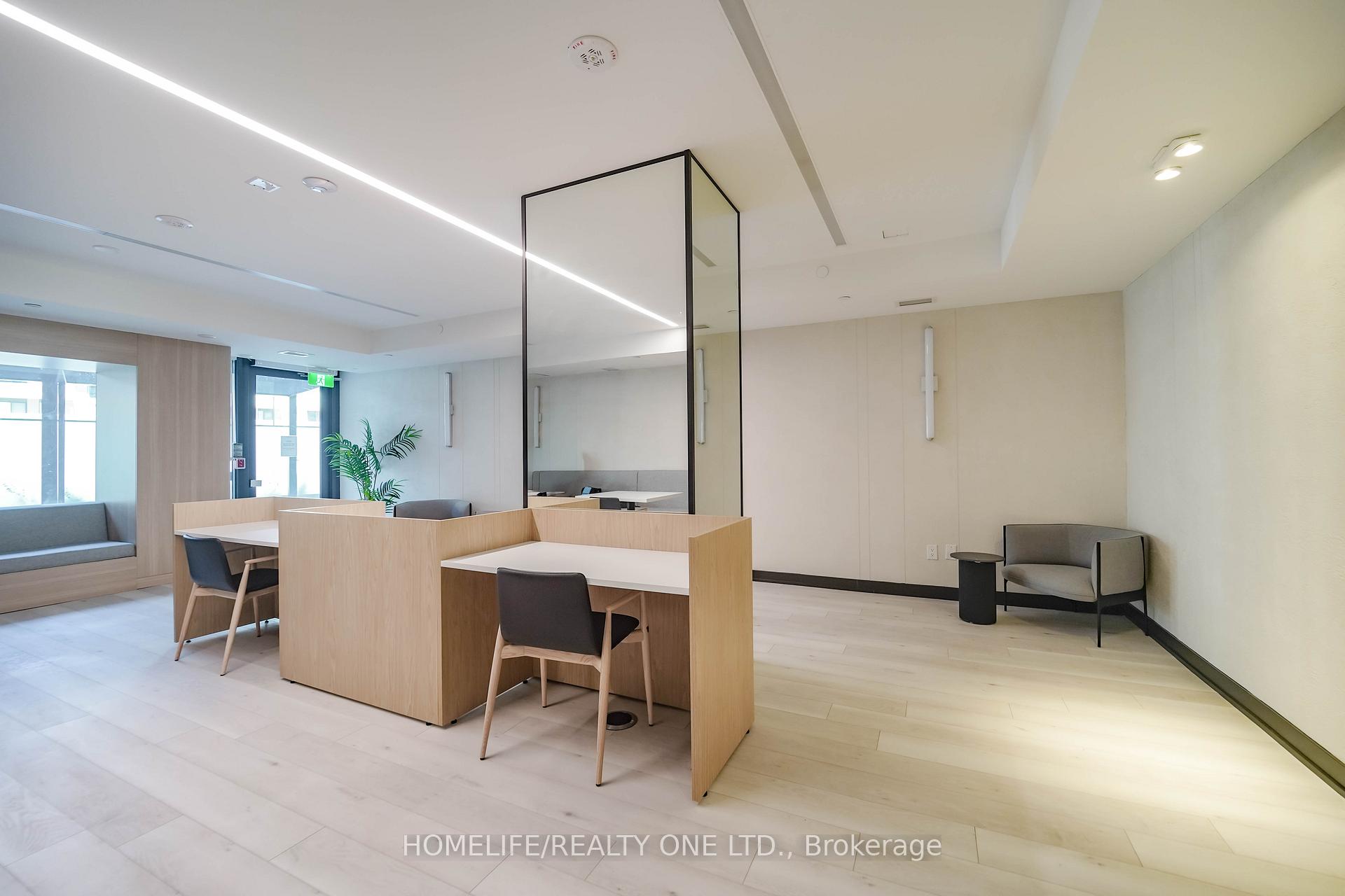 Photo 27 of Unit 421, 220 Missinnihe Way, Mississauga, Port Credit — HOMEH