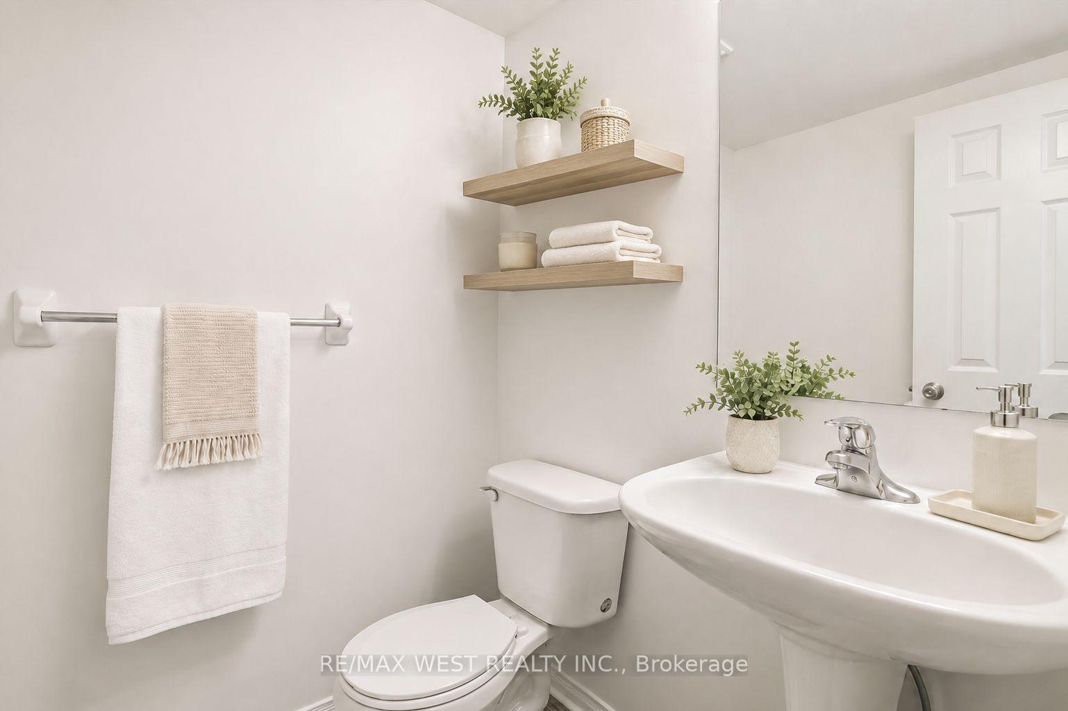 Photo 4 of Unit 65, 397 Beechgrove Drive, Scarborough, West Hill — HOMEH