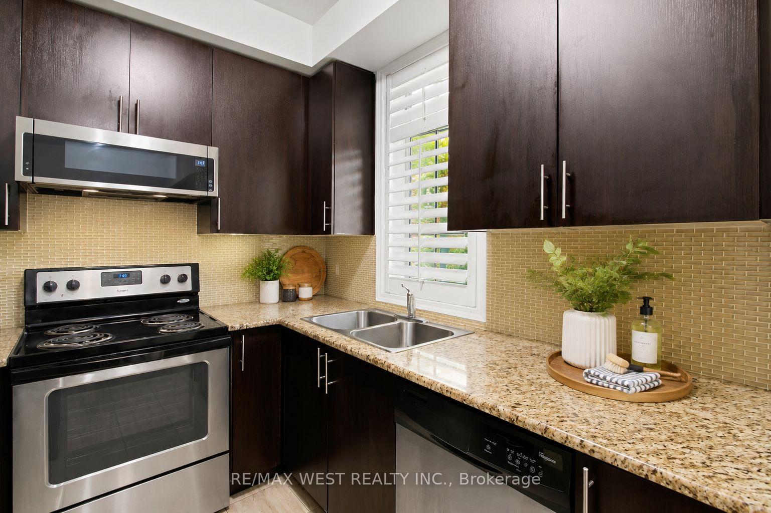 Photo 5 of Unit 65, 397 Beechgrove Drive, Scarborough, West Hill — HOMEH