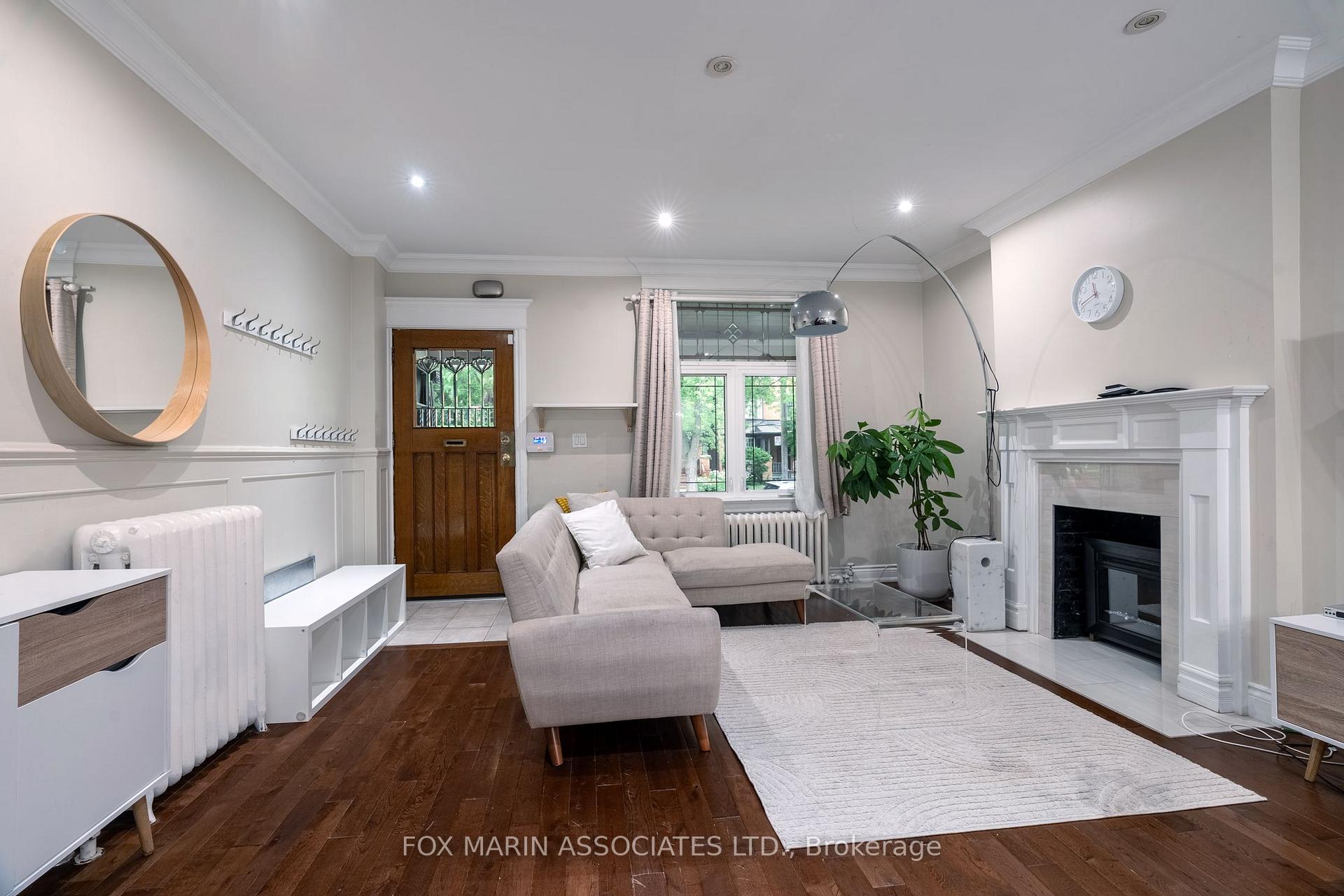 Photo 4 of 31 Browning Avenue, Toronto, Playter Estates-Danforth — HOMEH