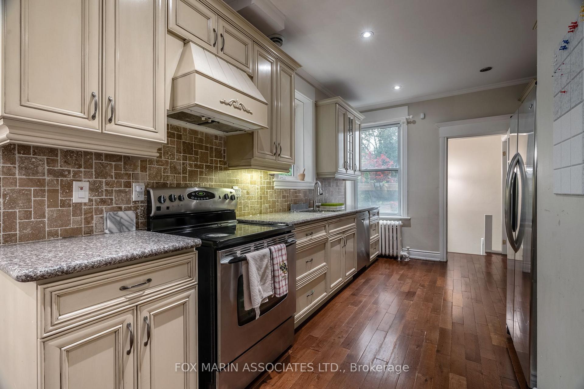 Photo 9 of 31 Browning Avenue, Toronto, Playter Estates-Danforth — HOMEH