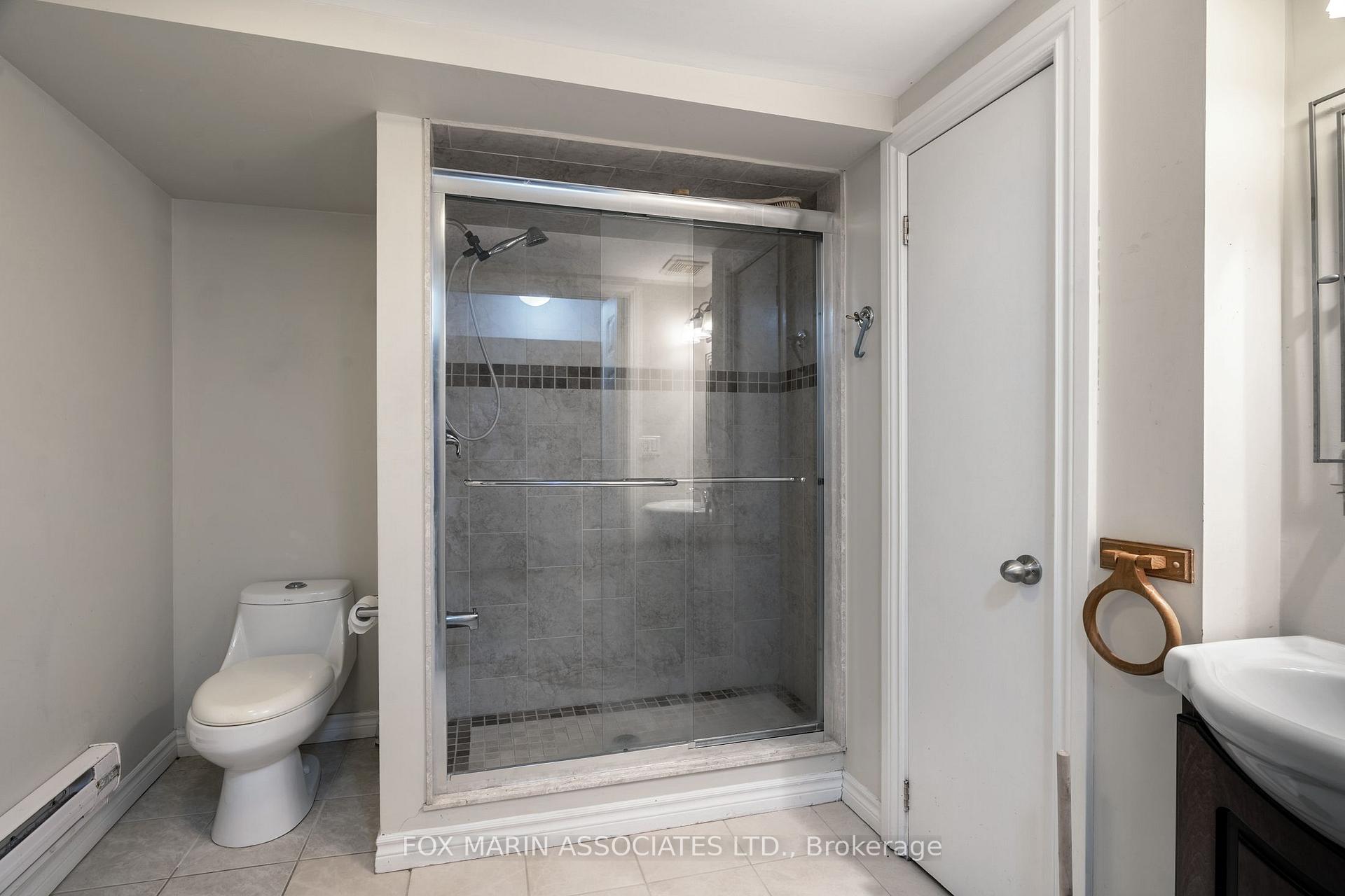 Photo 27 of 31 Browning Avenue, Toronto, Playter Estates-Danforth — HOMEH