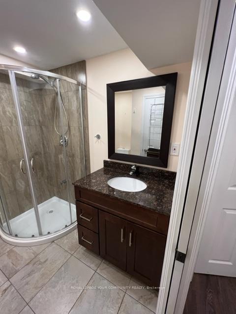 Photo 6 of 634 Galloway Crescent, Mississauga, Creditview — HOMEH