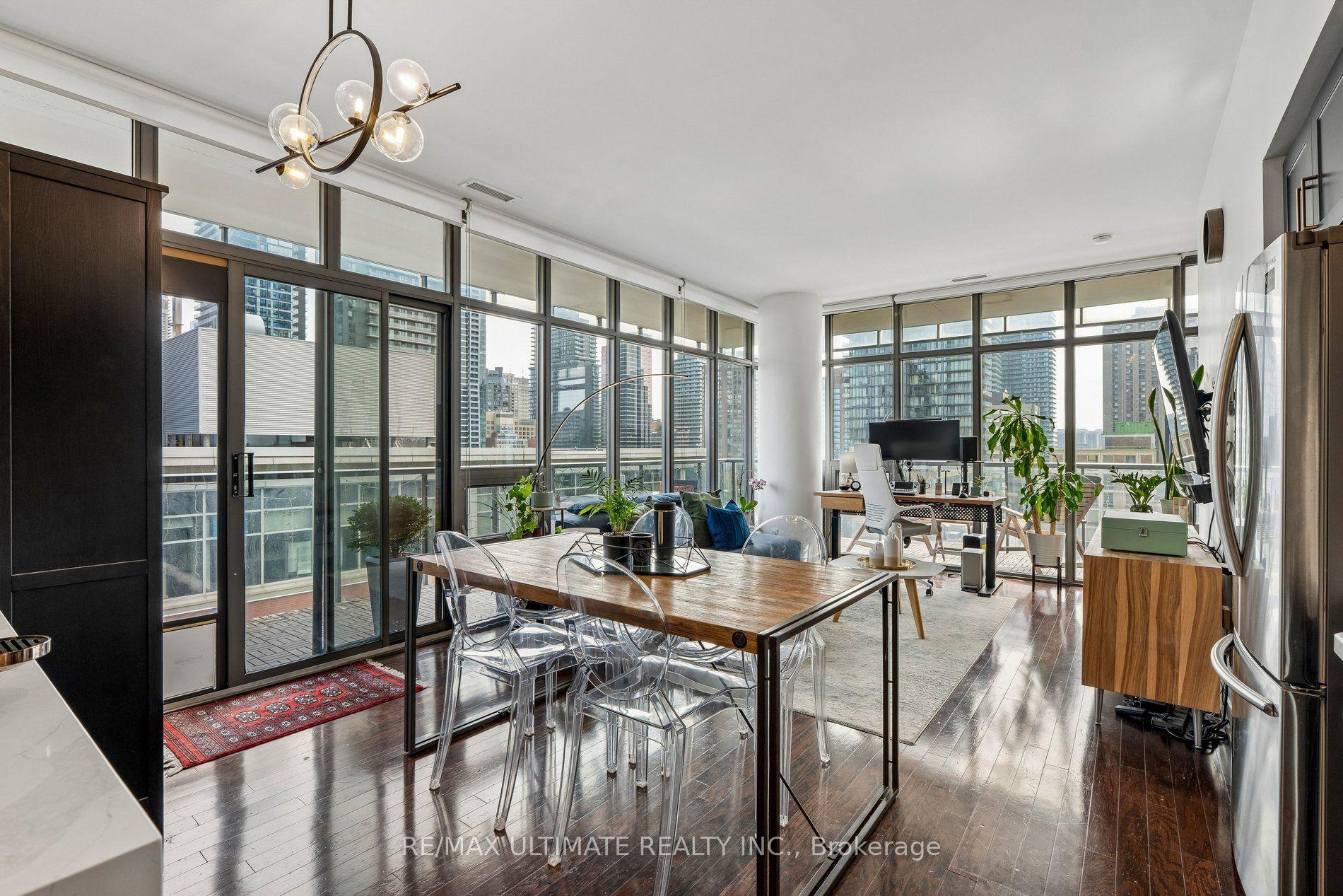 Photo 10 of Unit 905, 33 Charles Street E, Toronto, Church-Yonge Corridor — HOMEH
