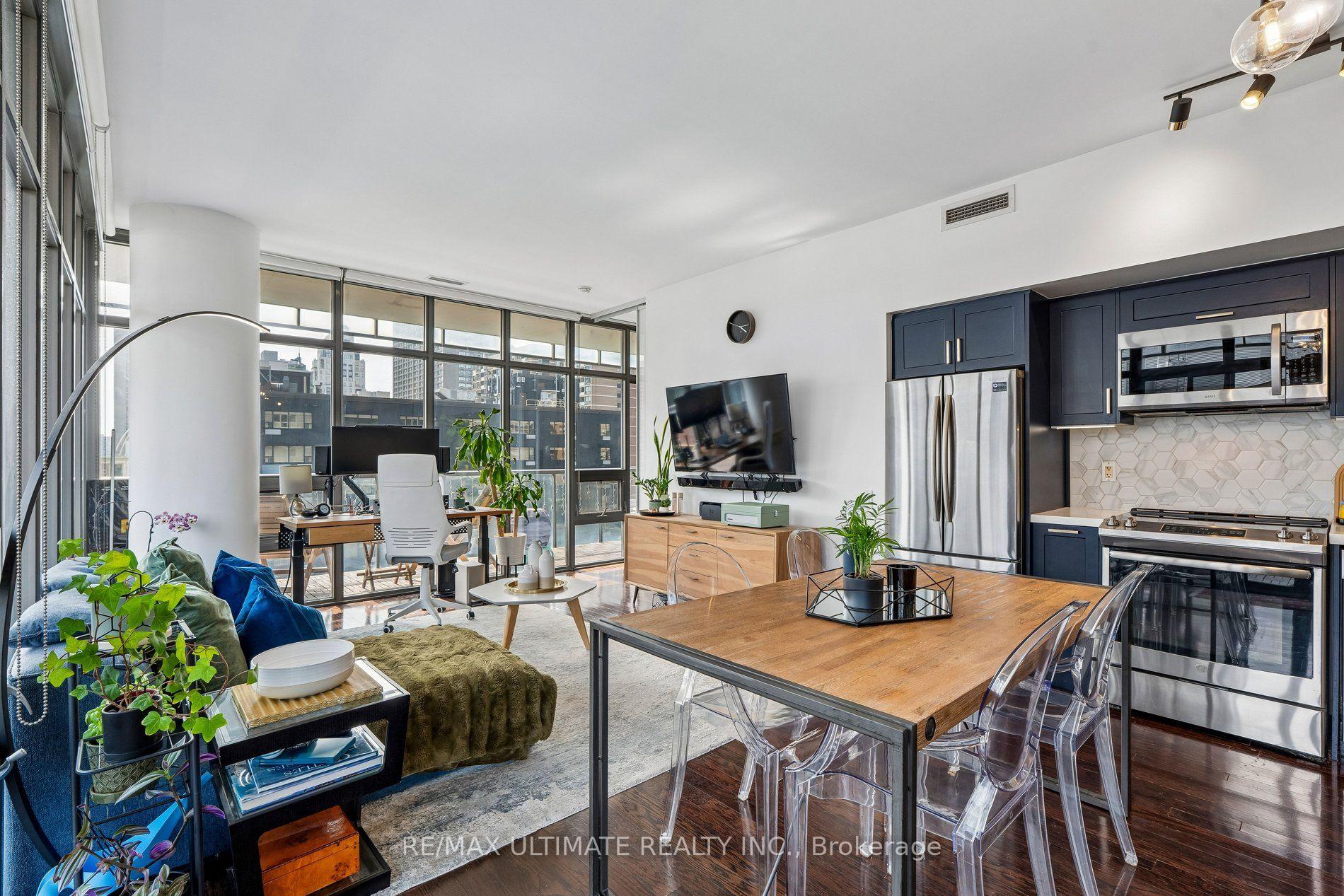 Photo 12 of Unit 905, 33 Charles Street E, Toronto, Church-Yonge Corridor — HOMEH