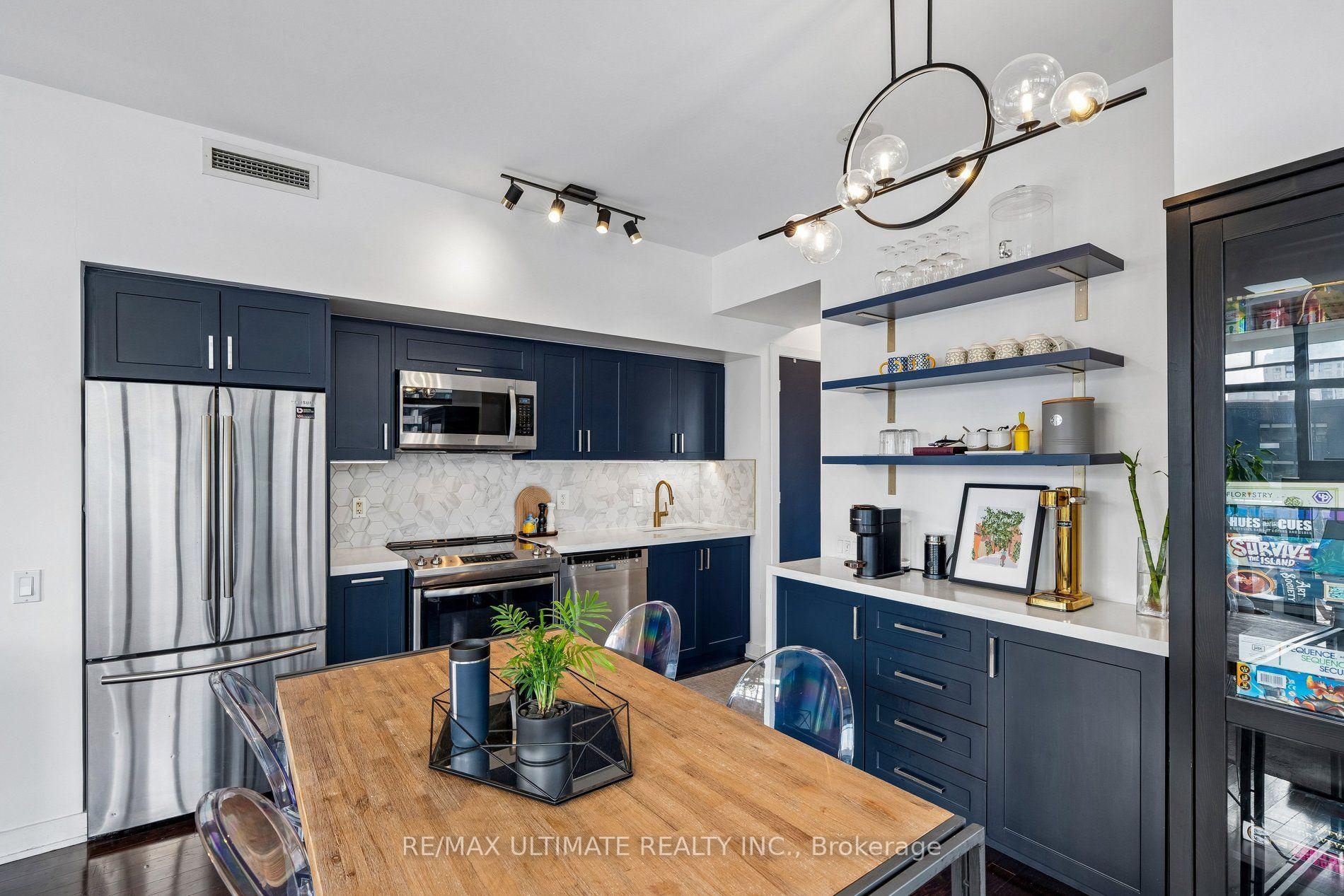 Photo 16 of Unit 905, 33 Charles Street E, Toronto, Church-Yonge Corridor — HOMEH