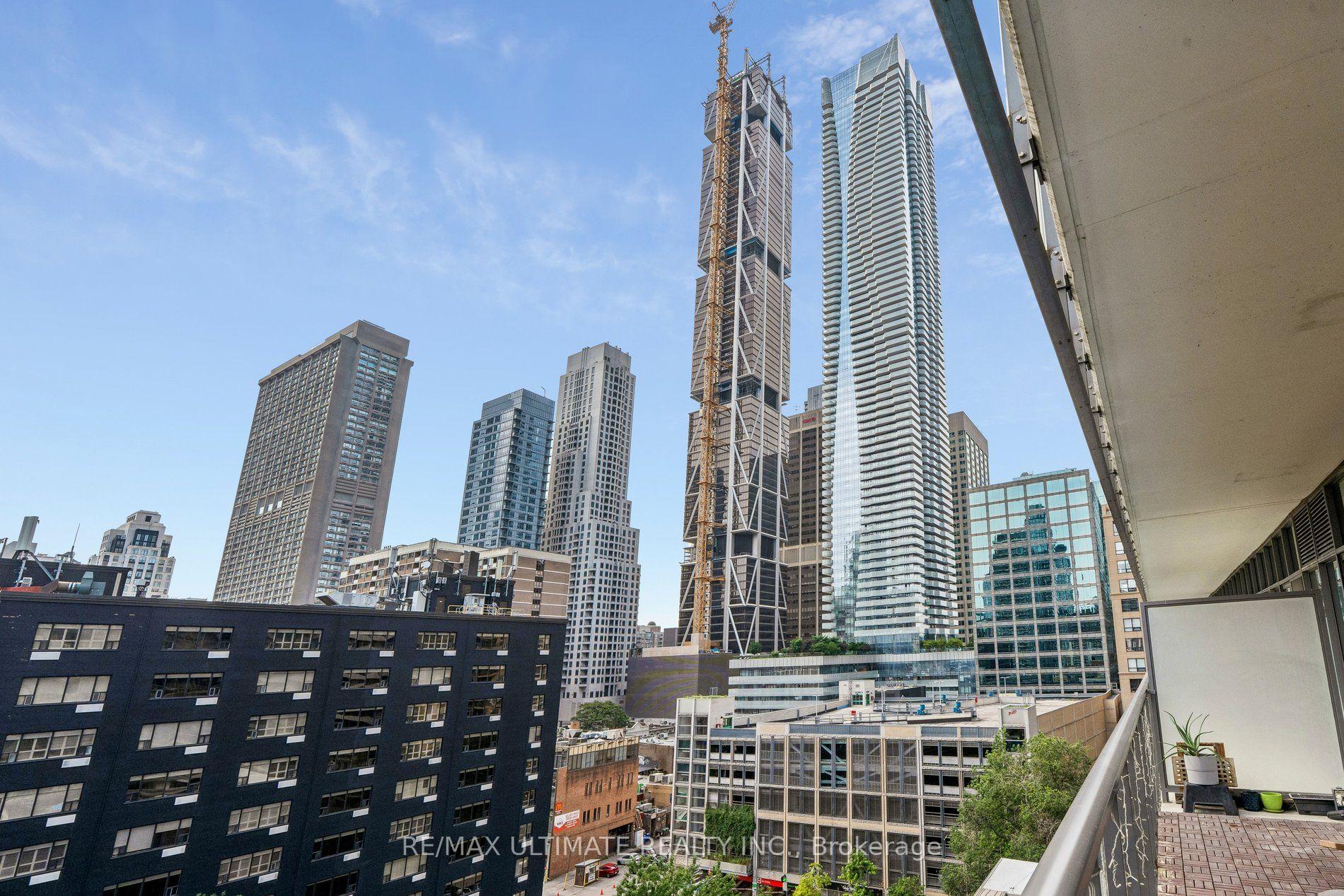 Photo 36 of Unit 905, 33 Charles Street E, Toronto, Church-Yonge Corridor — HOMEH
