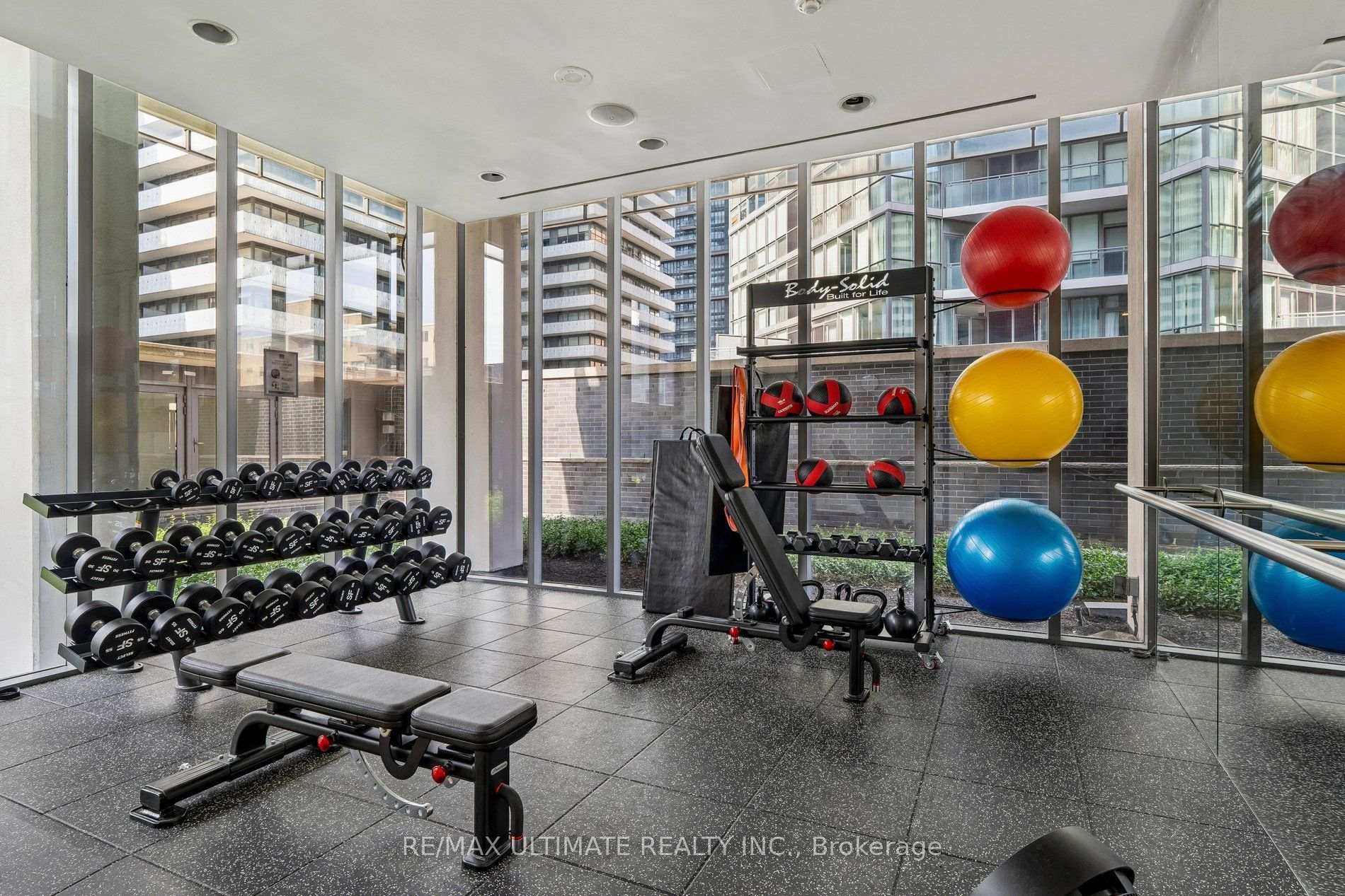 Photo 40 of Unit 905, 33 Charles Street E, Toronto, Church-Yonge Corridor — HOMEH