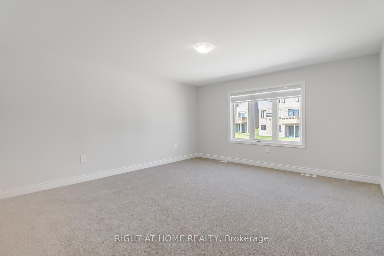 Photo 19 of 2984 Monarch Drive, Orillia — HOMEH