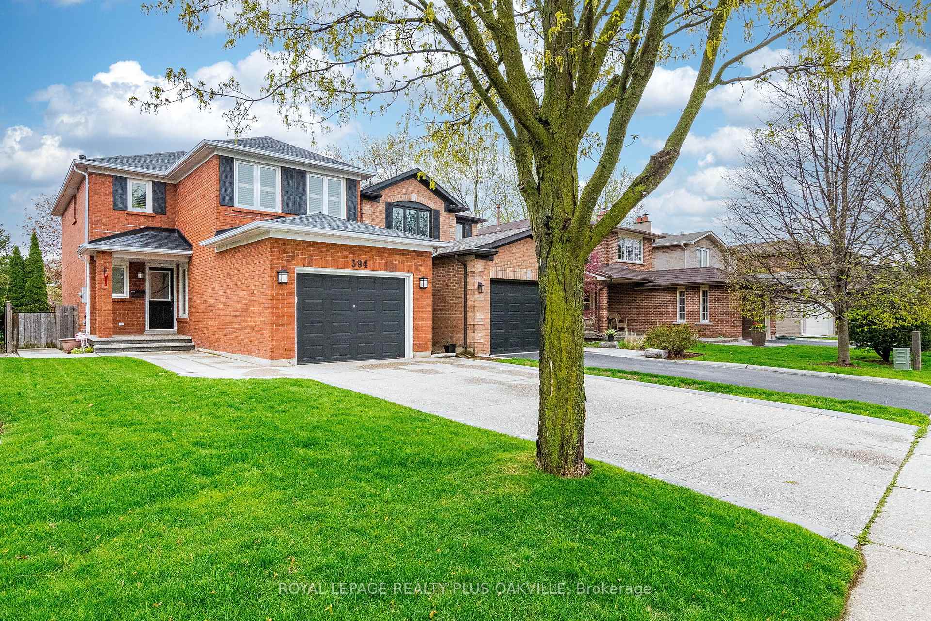 Photo 1 of 394 Maidstone Crescent, Oakville, Glen Abbey — HOMEH