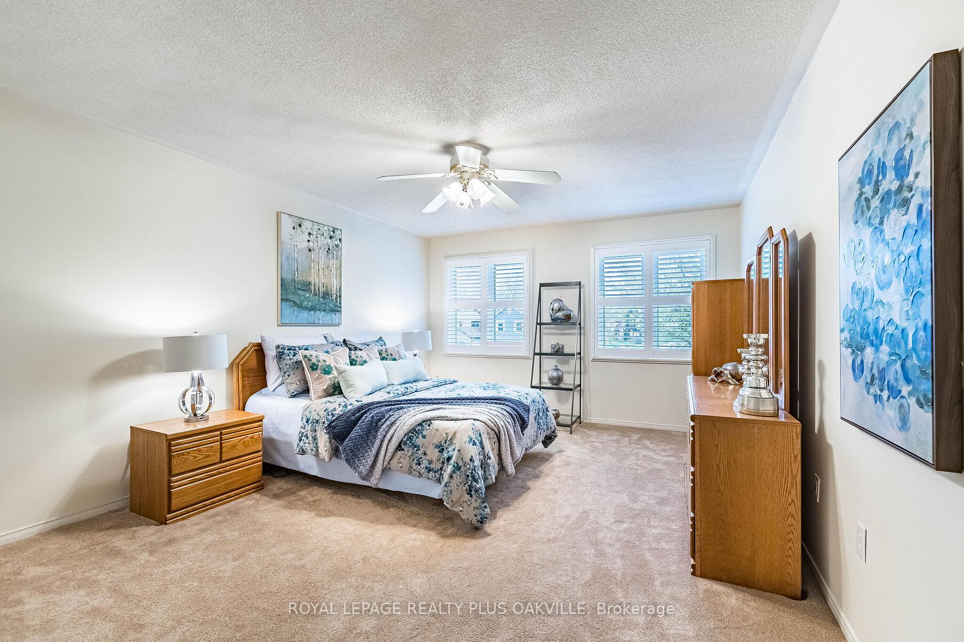 Photo 22 of 394 Maidstone Crescent, Oakville, Glen Abbey — HOMEH