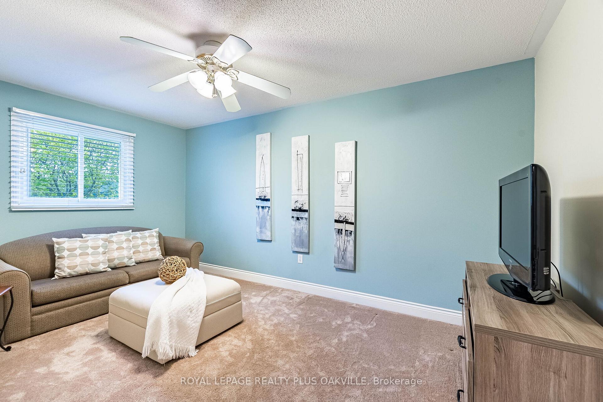 Photo 28 of 394 Maidstone Crescent, Oakville, Glen Abbey — HOMEH