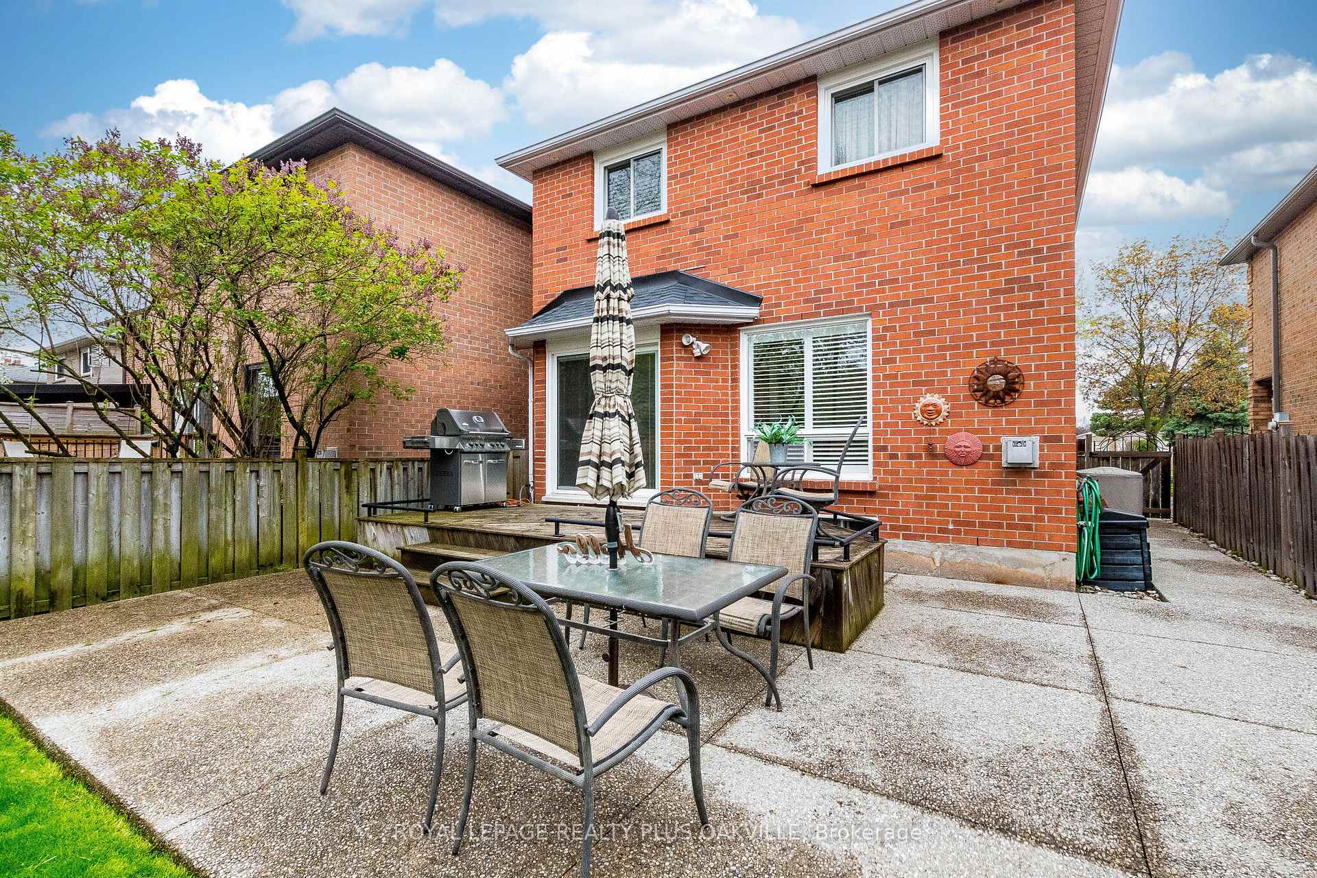 Photo 39 of 394 Maidstone Crescent, Oakville, Glen Abbey — HOMEH