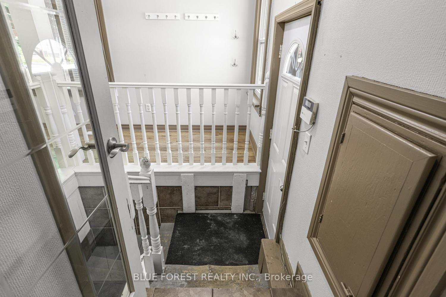 Photo 33 of 25 Major Street, London, East M — HOMEH