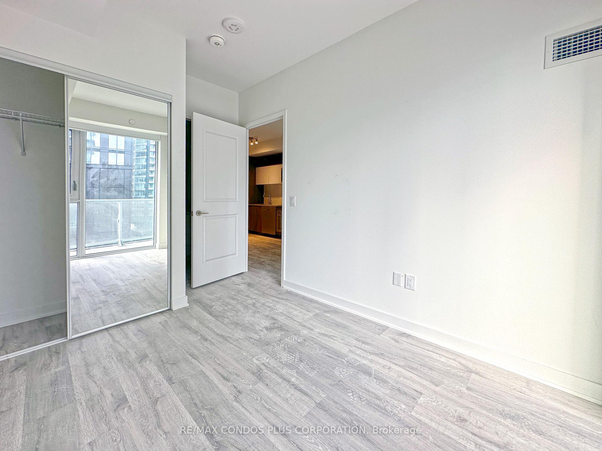 Photo 8 of Unit 808, 100 Dalhousie Street, Toronto, Church-Yonge Corridor — HOMEH