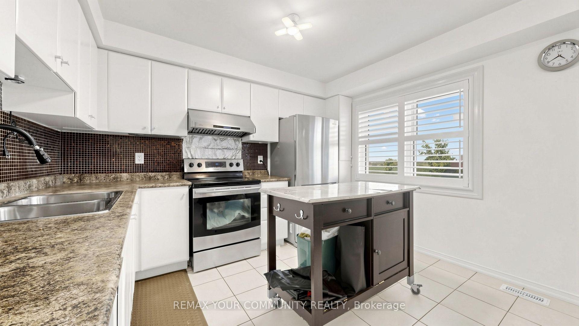 Photo 13 of 936 Audley Road, Ajax, Central East — HOMEH