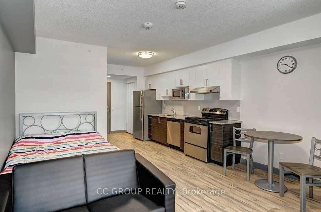 Photo 3 of Unit 1610, 258A Sunview Street, Waterloo, Downtown Waterloo — HOMEH