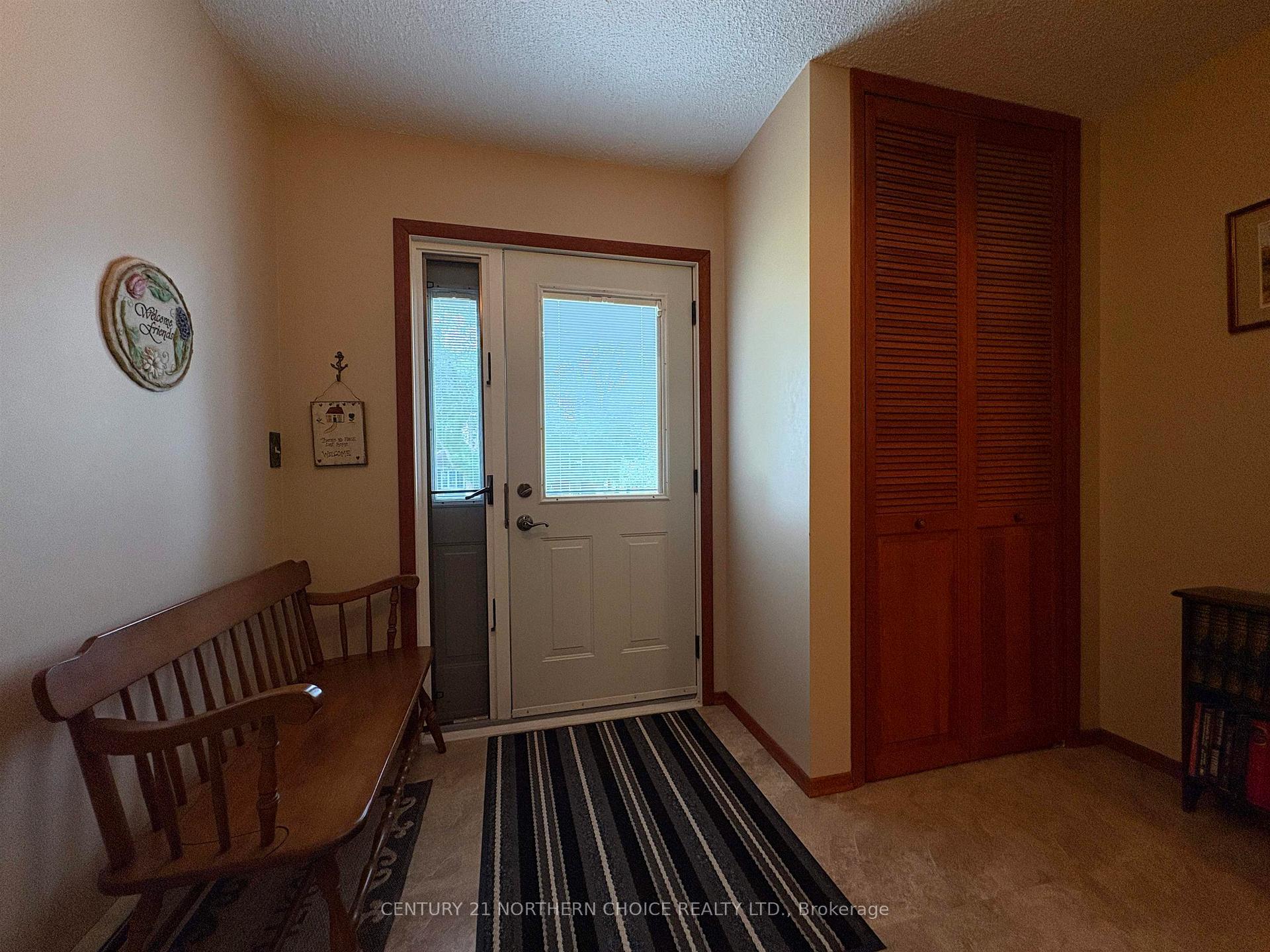 Photo 4 of 952 Russell Byway, Fort Frances — HOMEH