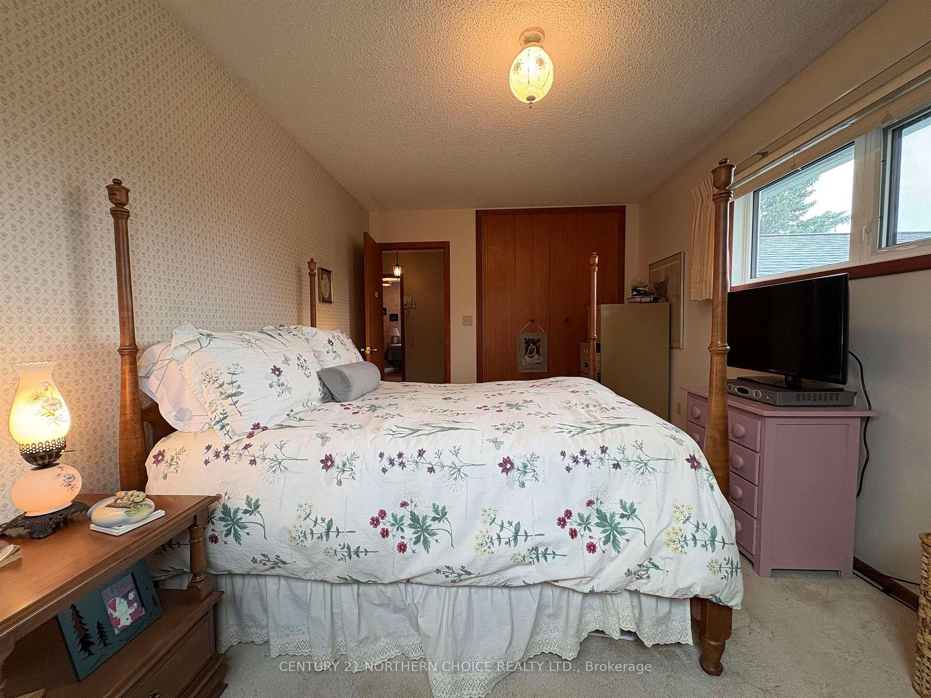 Photo 26 of 952 Russell Byway, Fort Frances — HOMEH