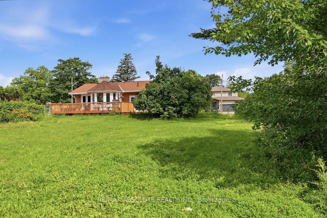 Photo 19 of 10 Elma Street, Ottawa, Blossom Park/Kemp Park/Findlay Creek — HOMEH