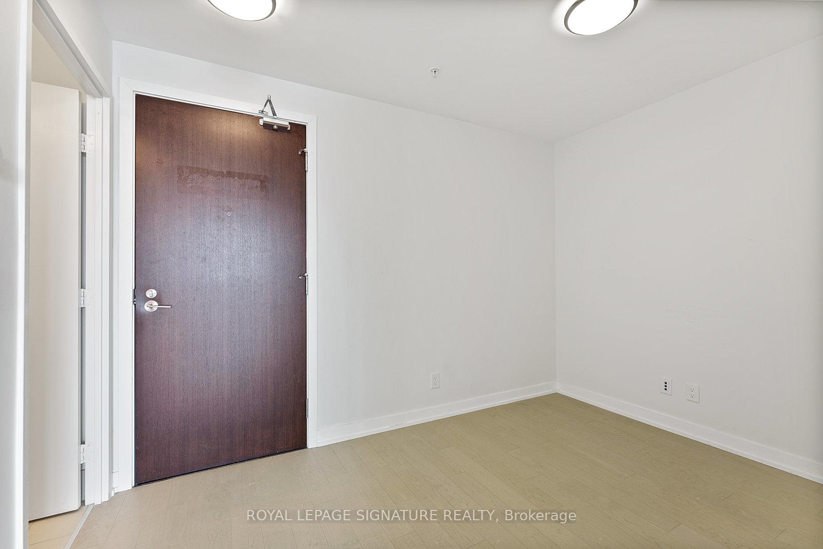 Photo 3 of Unit S308, 120 Bayview Avenue, Toronto, Waterfront Communities — HOMEH