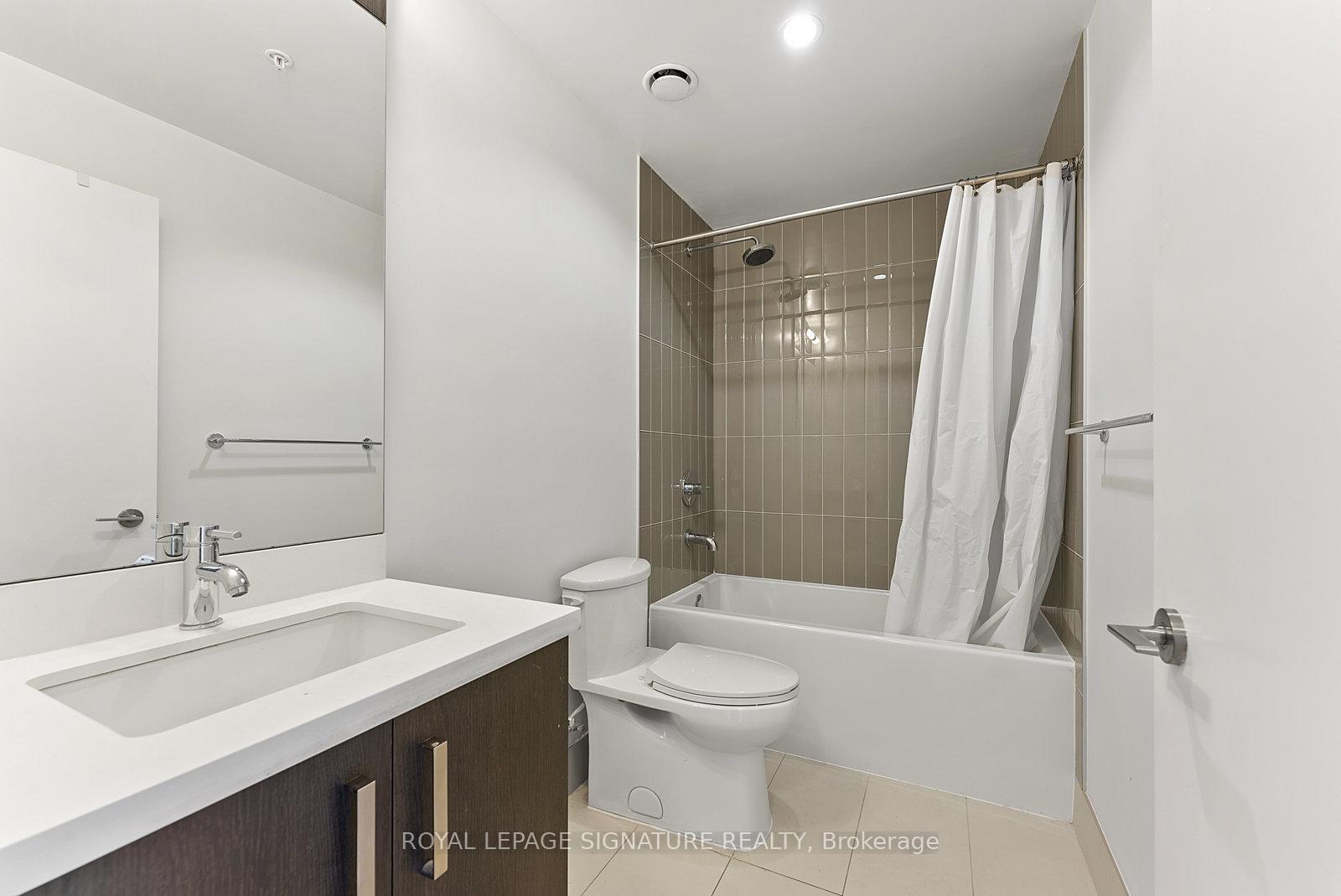 Photo 7 of Unit S308, 120 Bayview Avenue, Toronto, Waterfront Communities — HOMEH