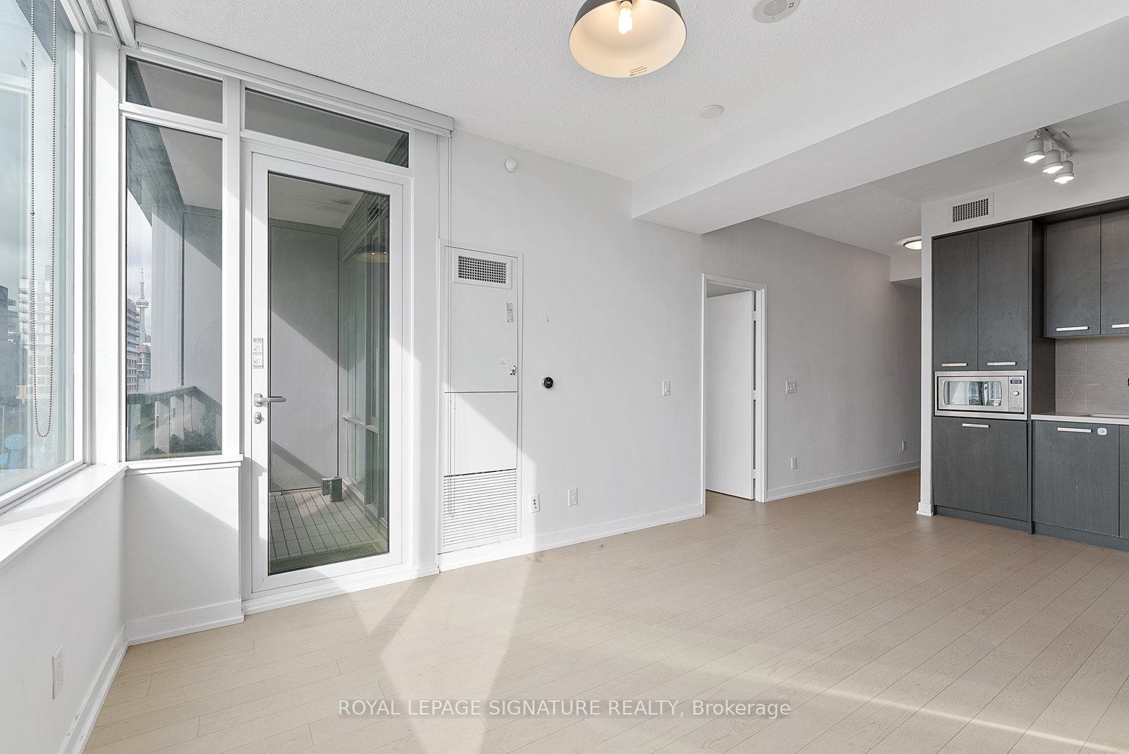 Photo 15 of Unit S308, 120 Bayview Avenue, Toronto, Waterfront Communities — HOMEH
