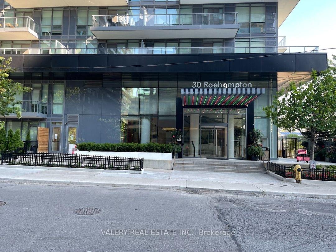 Photo 2 of Unit 2807, 30 Roehampton Avenue, Toronto, Mount Pleasant East — HOMEH
