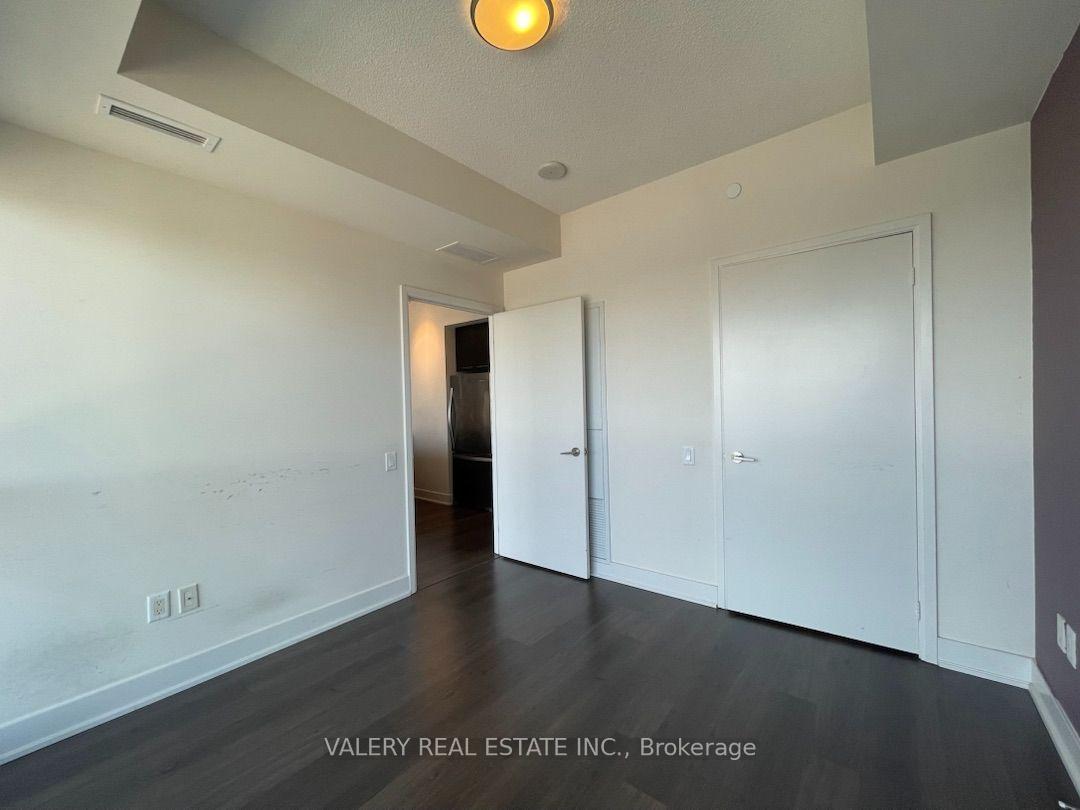 Photo 8 of Unit 2807, 30 Roehampton Avenue, Toronto, Mount Pleasant East — HOMEH