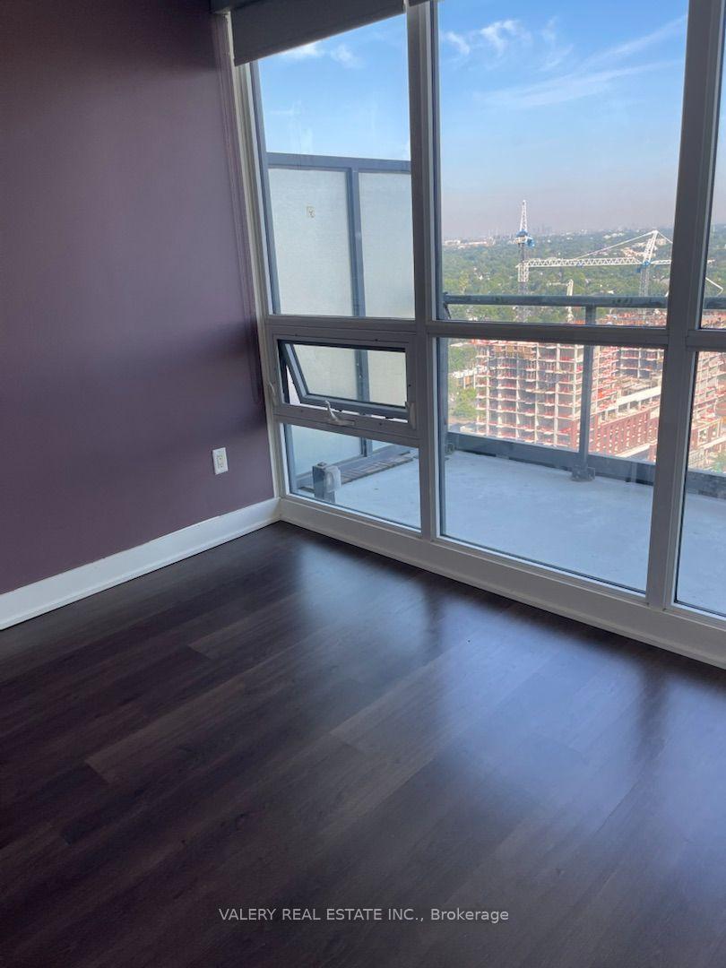 Photo 9 of Unit 2807, 30 Roehampton Avenue, Toronto, Mount Pleasant East — HOMEH