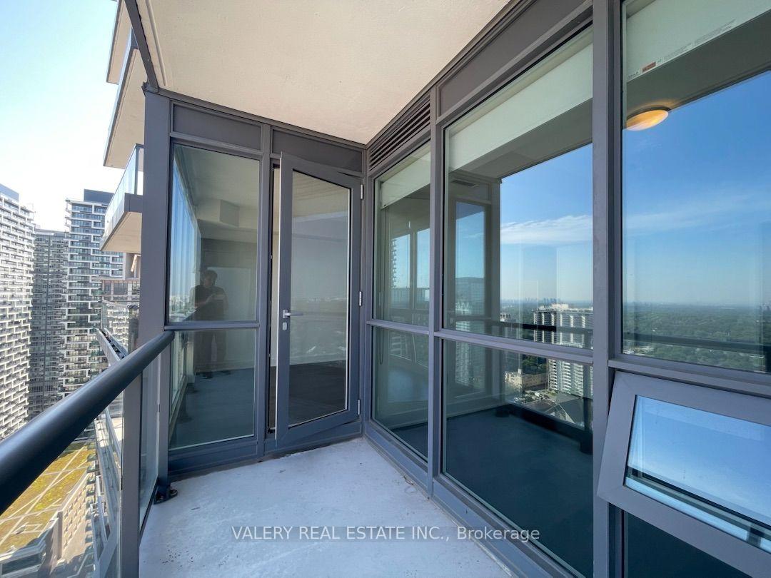 Photo 11 of Unit 2807, 30 Roehampton Avenue, Toronto, Mount Pleasant East — HOMEH