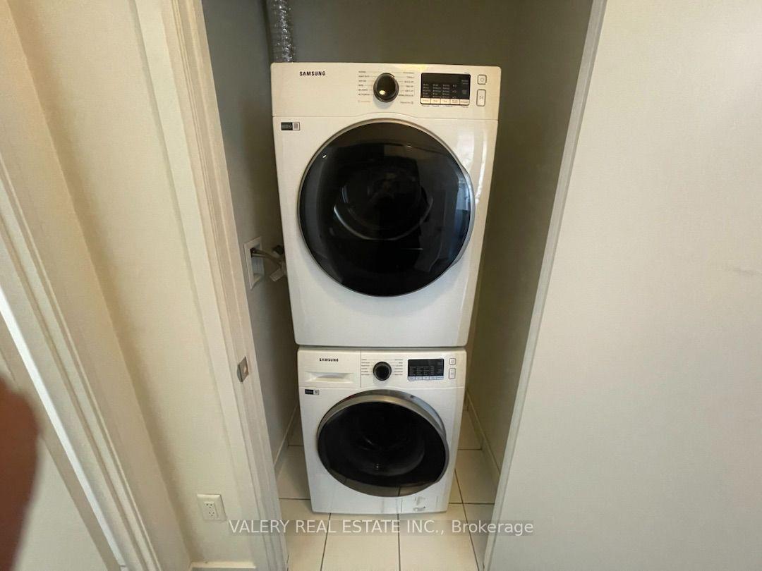 Photo 19 of Unit 2807, 30 Roehampton Avenue, Toronto, Mount Pleasant East — HOMEH