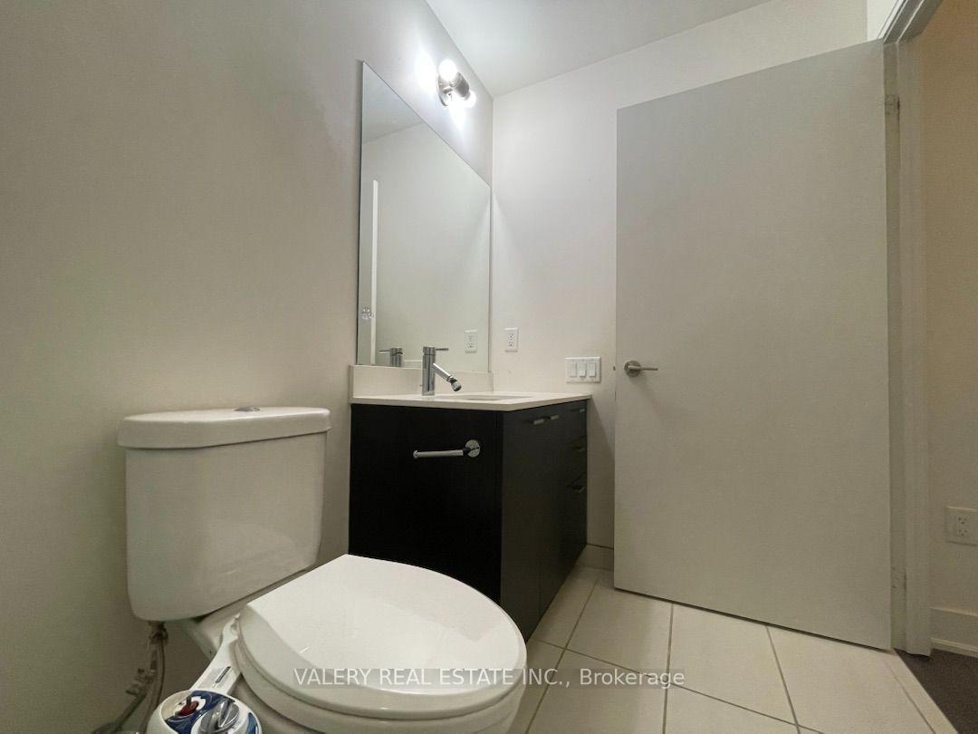 Photo 25 of Unit 2807, 30 Roehampton Avenue, Toronto, Mount Pleasant East — HOMEH