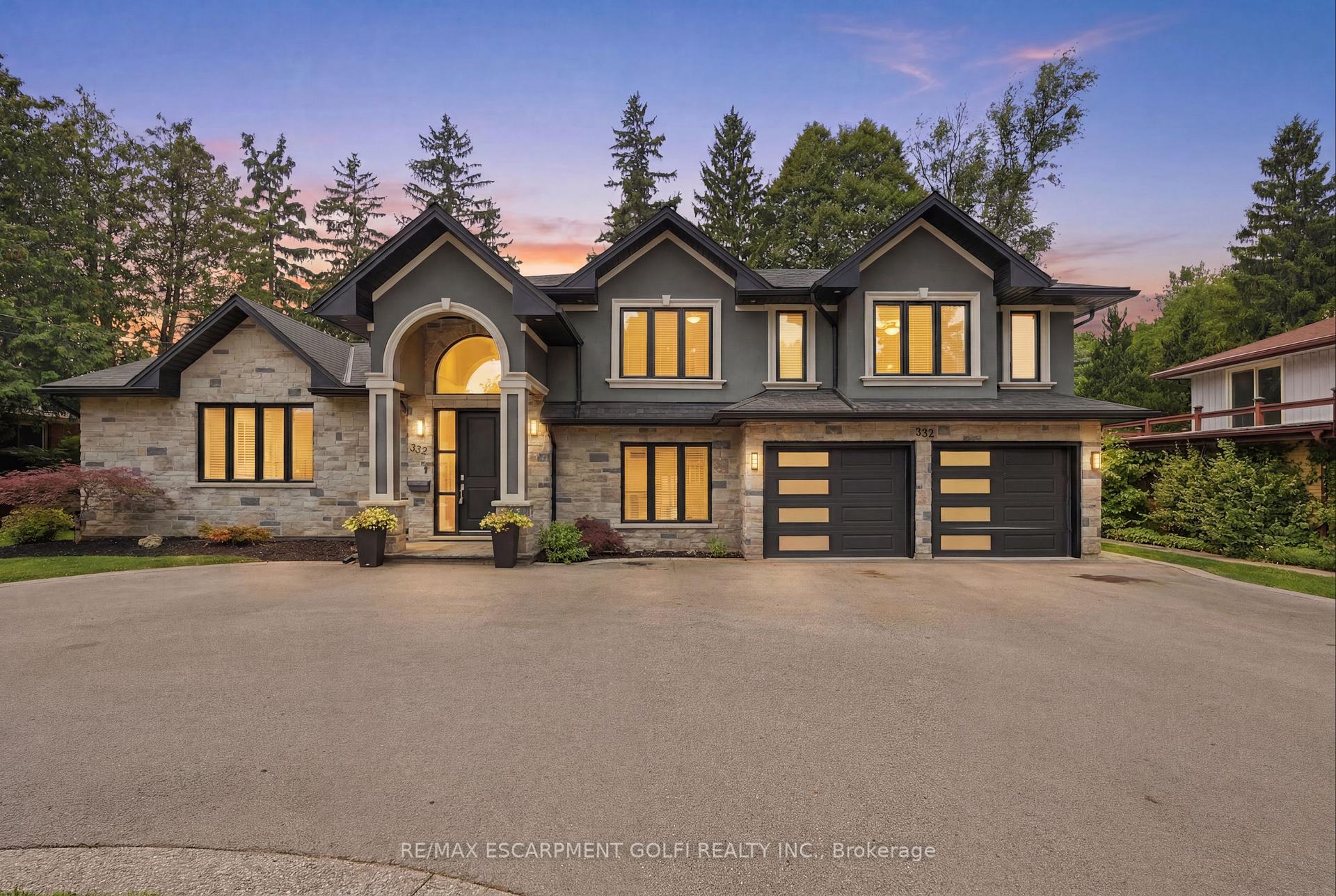 Photo 1 of 332 Woodworth Drive W, Hamilton, Ancaster — HOMEH