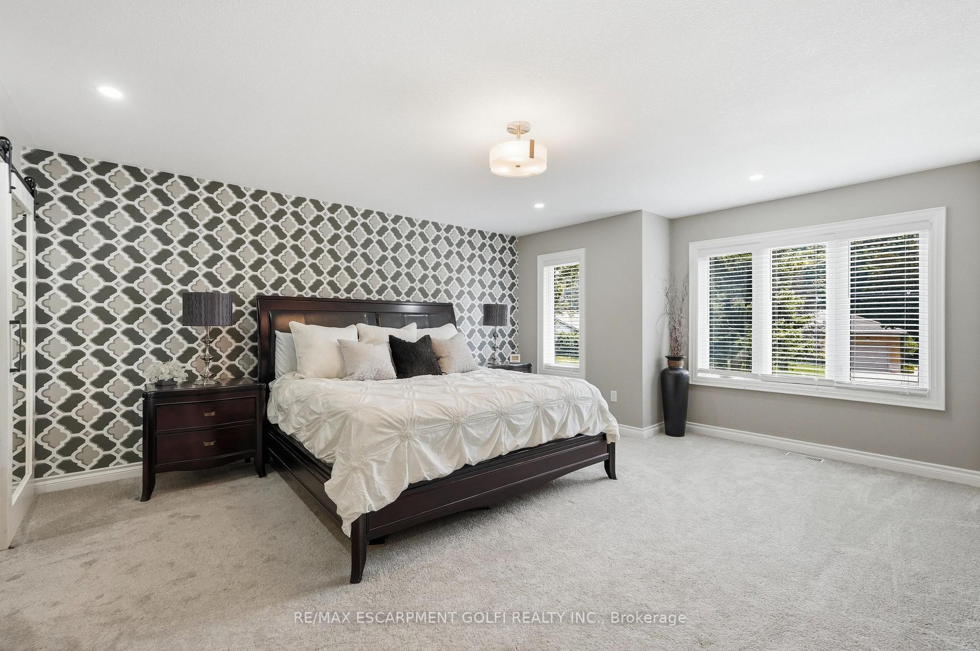 Photo 19 of 332 Woodworth Drive W, Hamilton, Ancaster — HOMEH