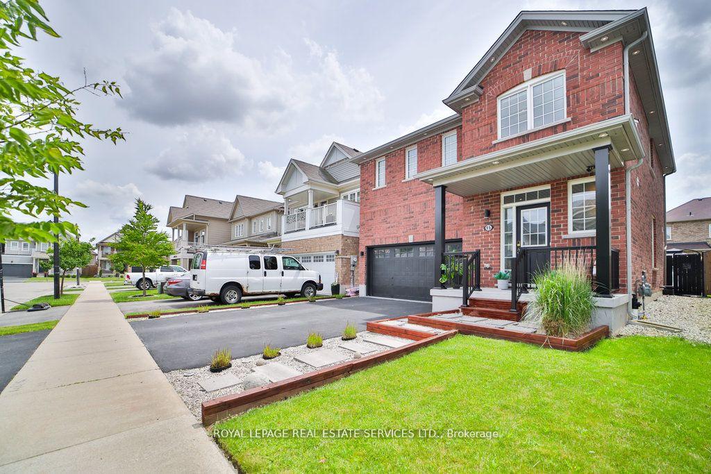 Photo 2 of 15 Mcallistar Drive, Hamilton, Binbrook — HOMEH