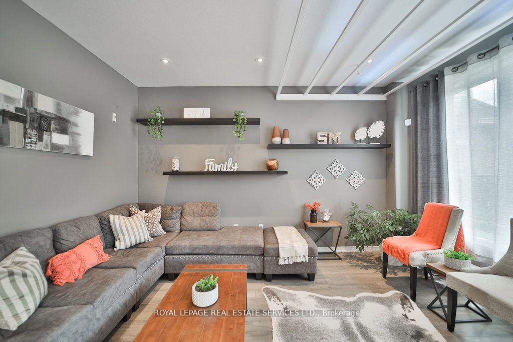 Photo 16 of 15 Mcallistar Drive, Hamilton, Binbrook — HOMEH