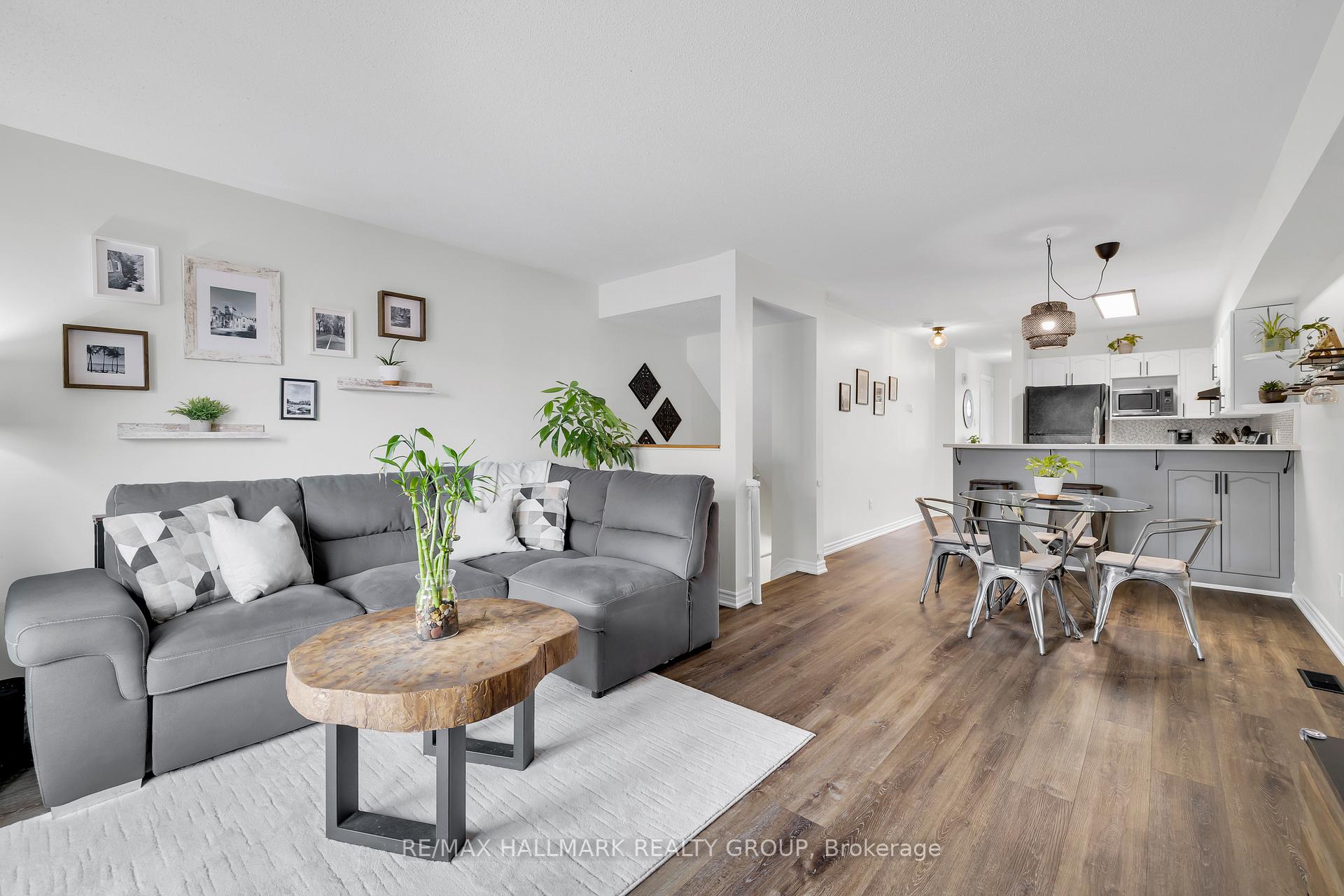 Photo 11 of 1344 Guthrie Street, Ottawa, Leslie Park — HOMEH