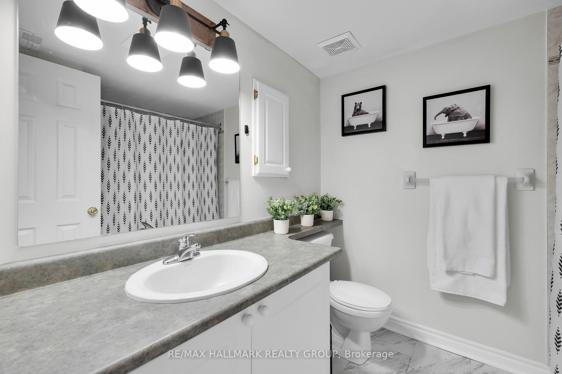 Photo 26 of 1344 Guthrie Street, Ottawa, Leslie Park — HOMEH