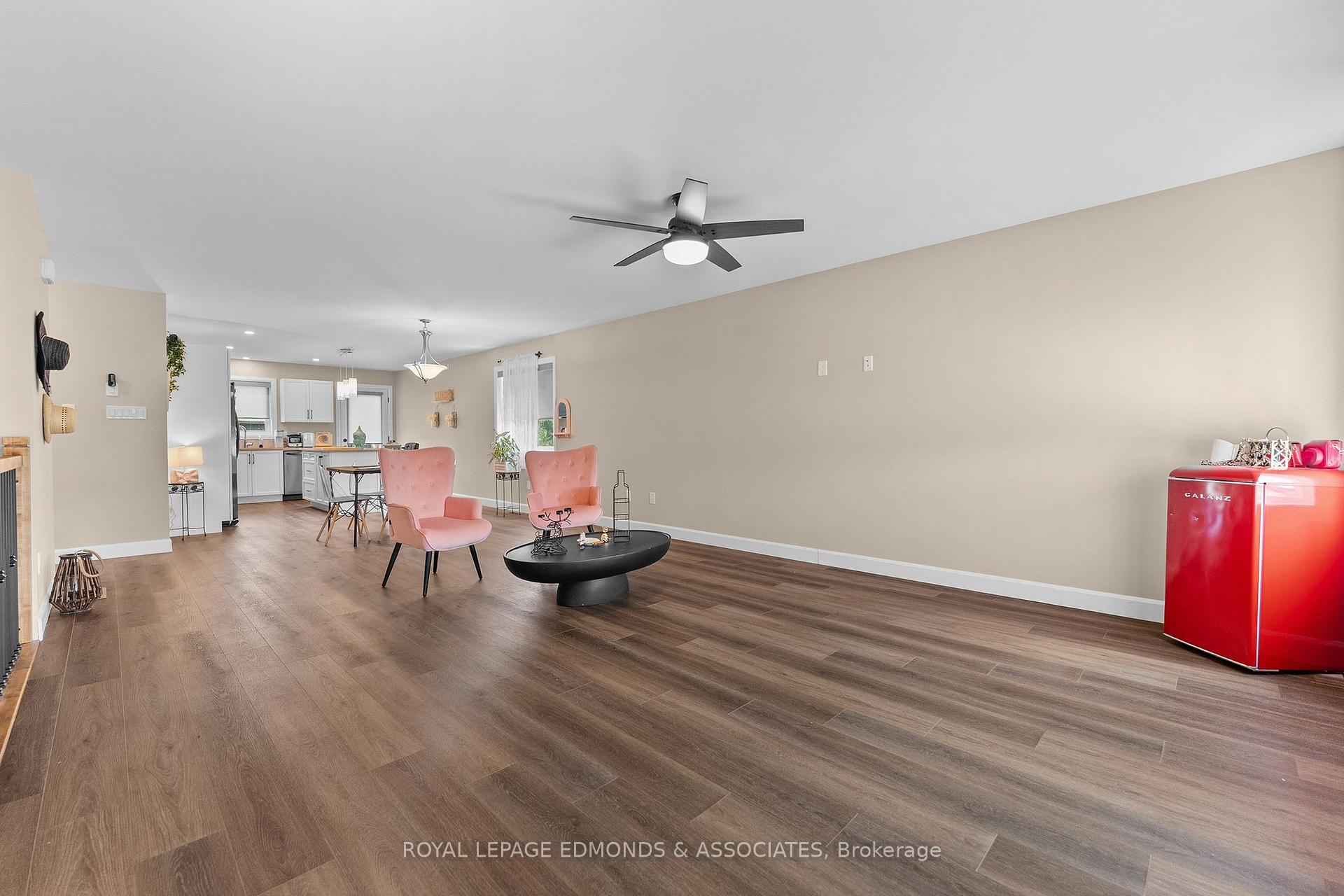 Photo 6 of 1313 Blakely Crescent, Pembroke, Pembroke — HOMEH
