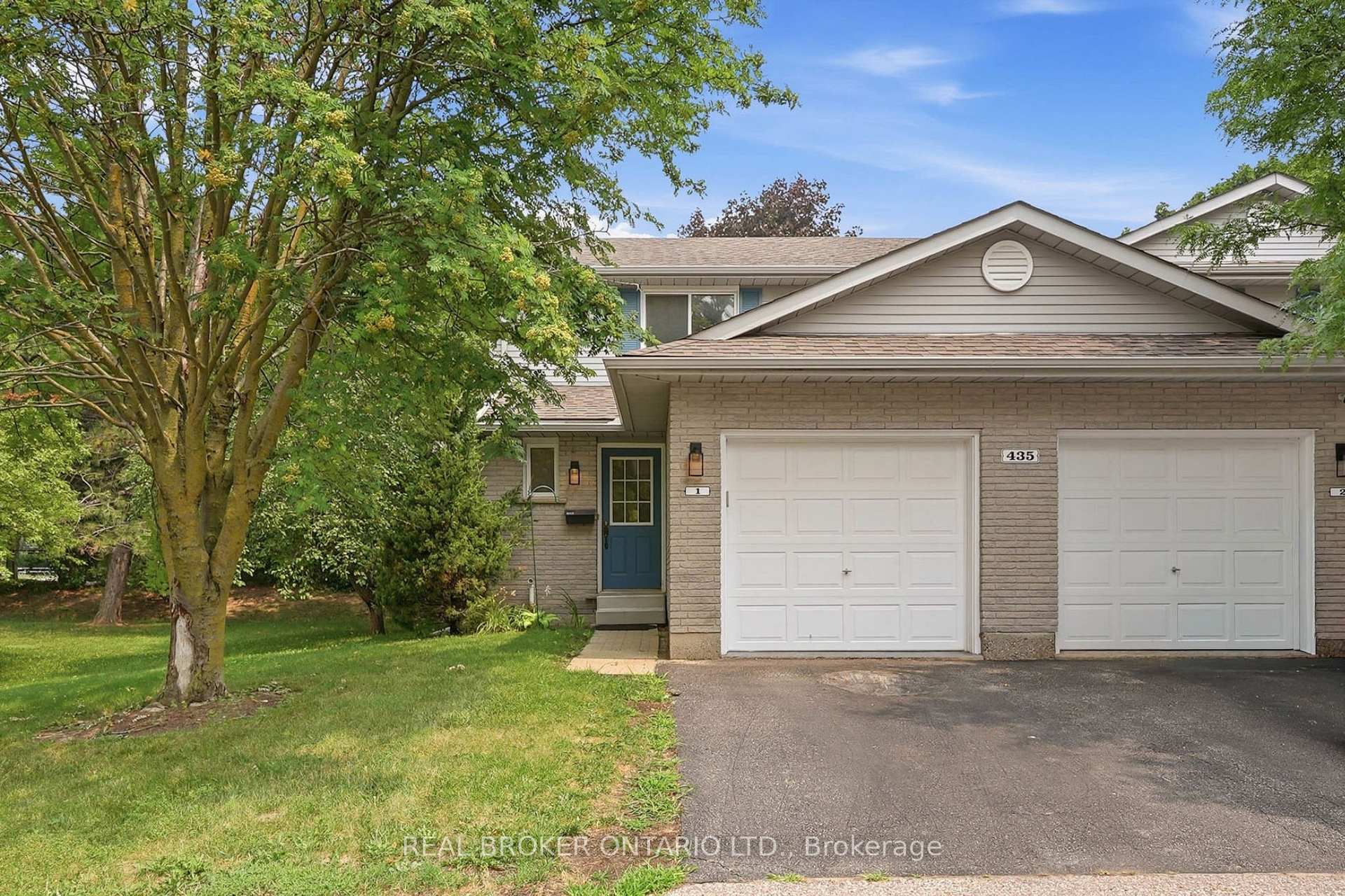 Photo 1 of Unit 1, 435 Kingscourt Drive, Waterloo, Colonial Acres — HOMEH