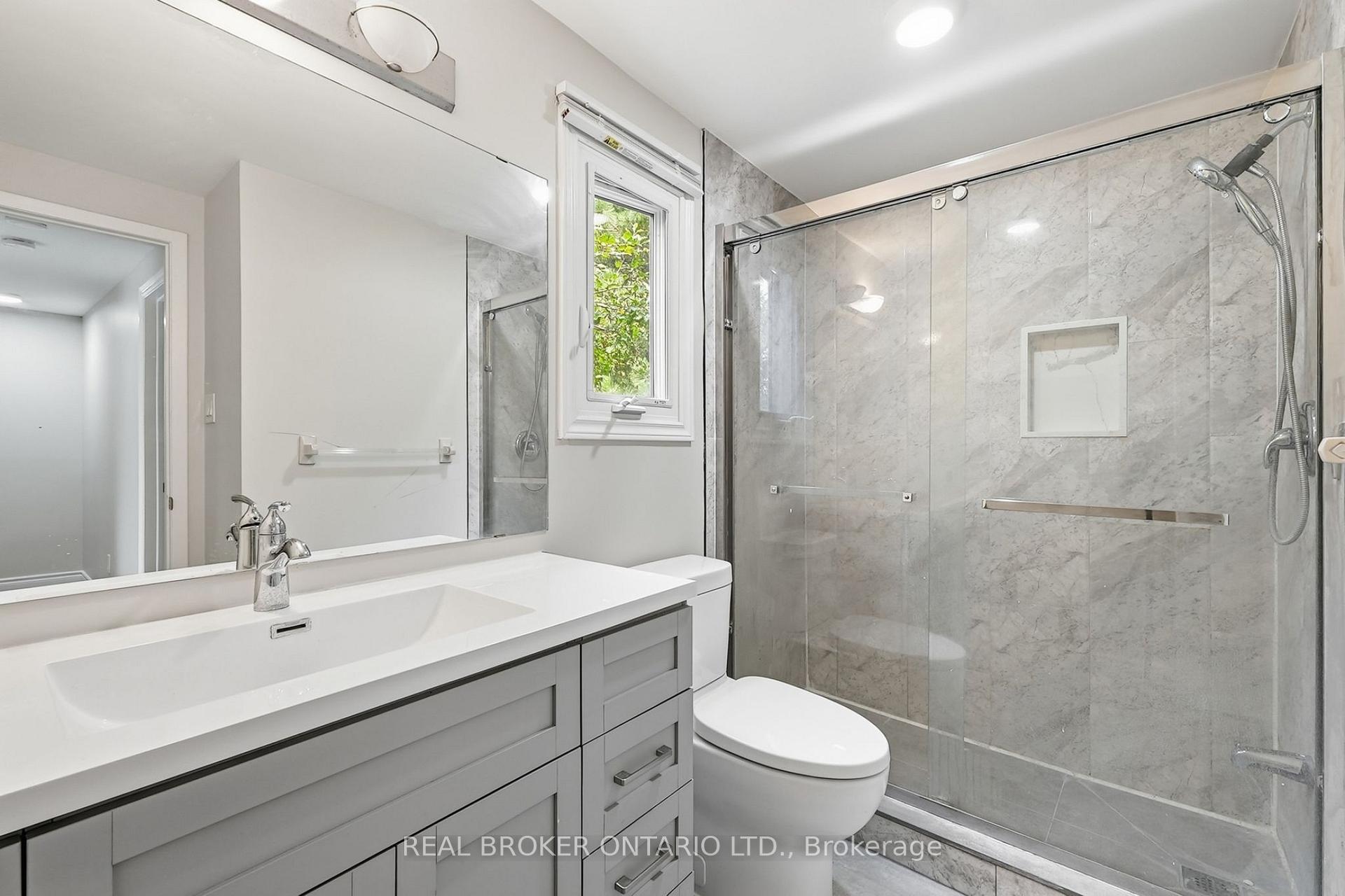 Photo 29 of Unit 1, 435 Kingscourt Drive, Waterloo, Colonial Acres — HOMEH