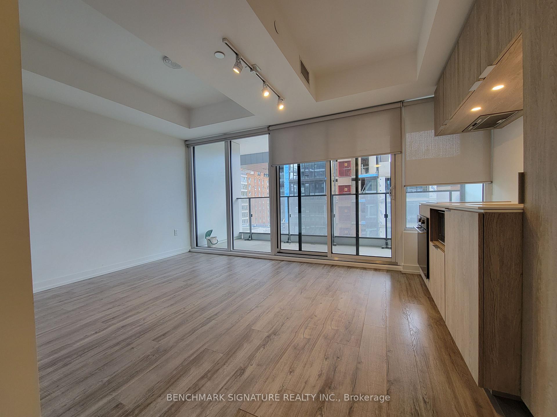Photo 5 of Unit 607, 77 Shuter Street, Toronto, Church-Yonge Corridor — HOMEH