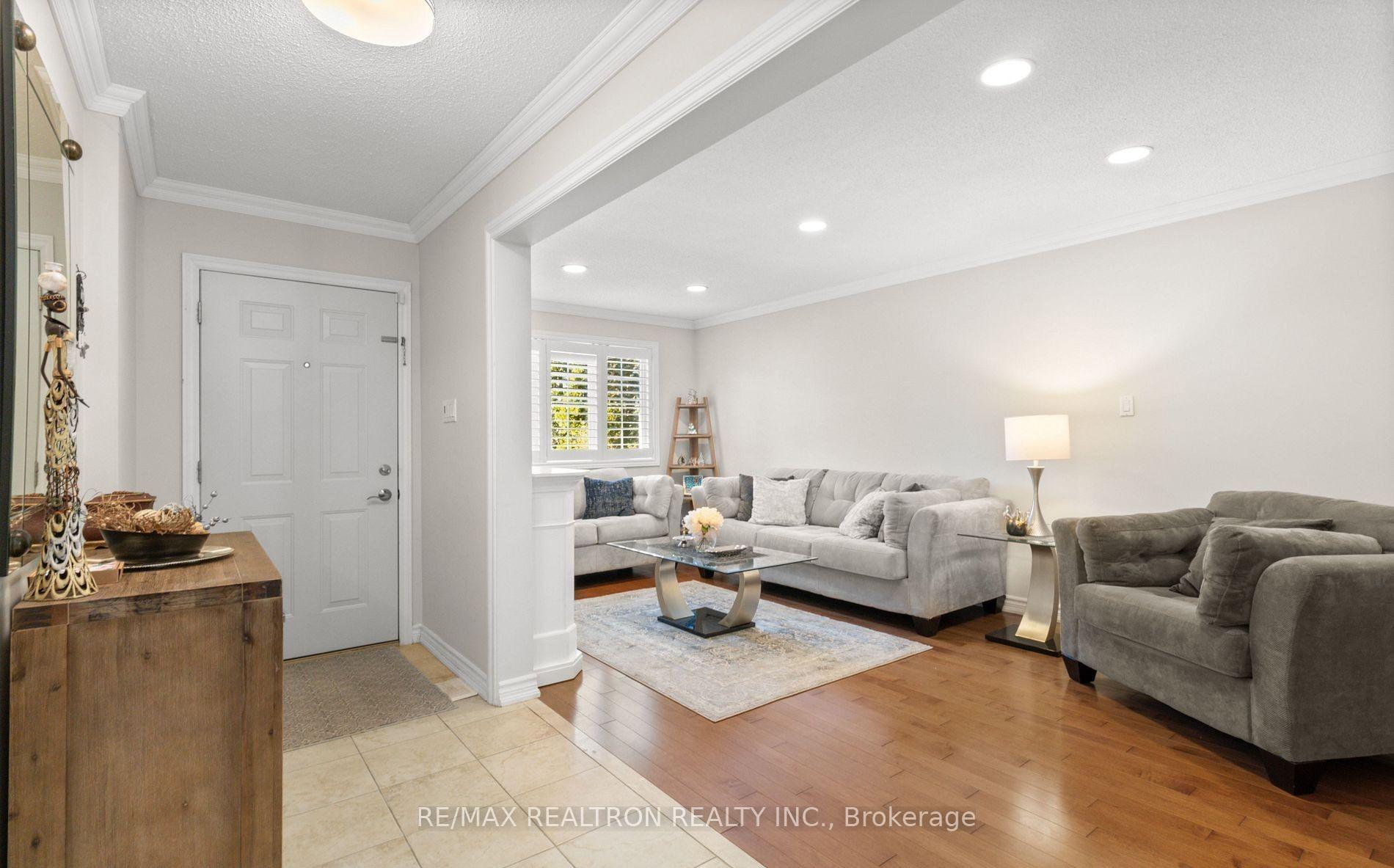 Photo 2 of 183 Holmes Avenue, North York, Willowdale East — HOMEH