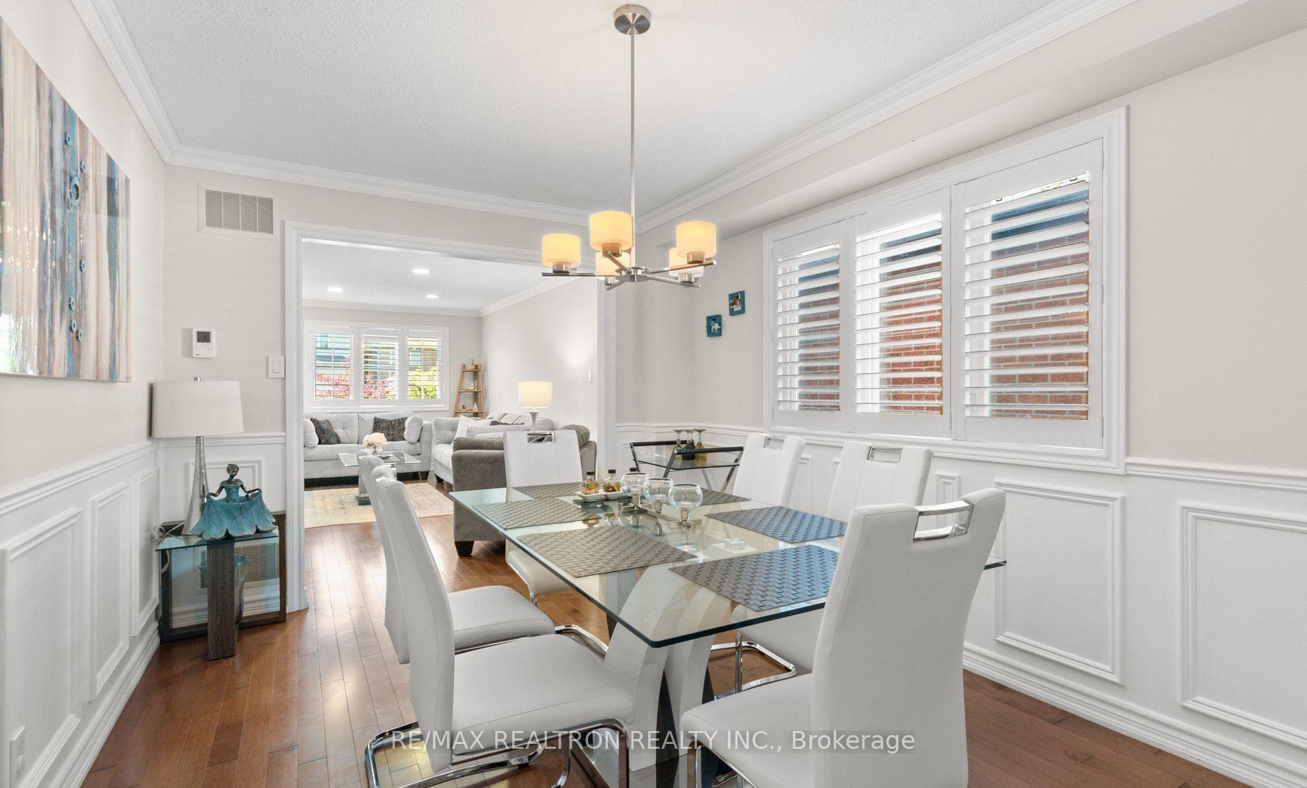 Photo 8 of 183 Holmes Avenue, North York, Willowdale East — HOMEH