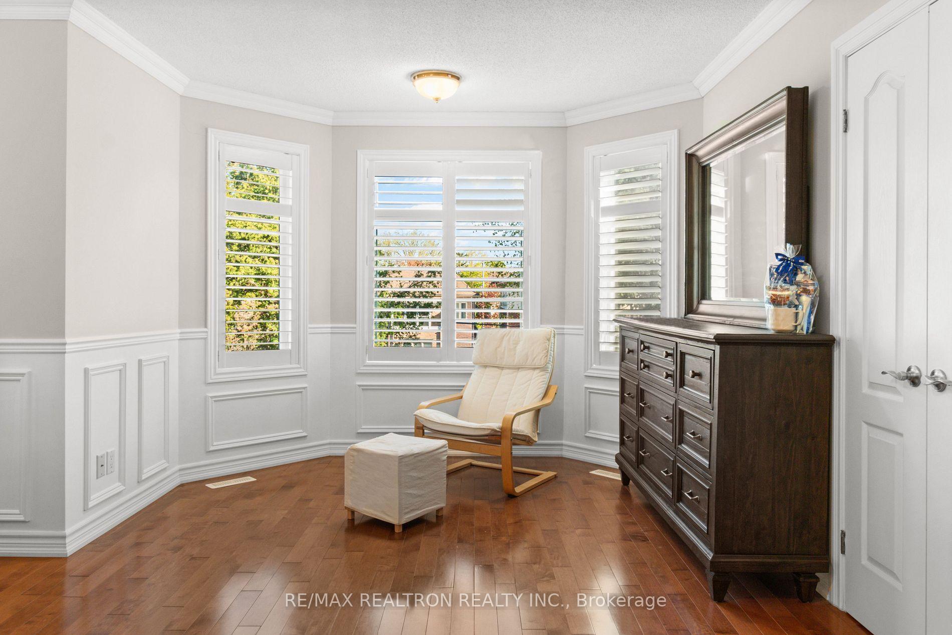 Photo 10 of 183 Holmes Avenue, North York, Willowdale East — HOMEH