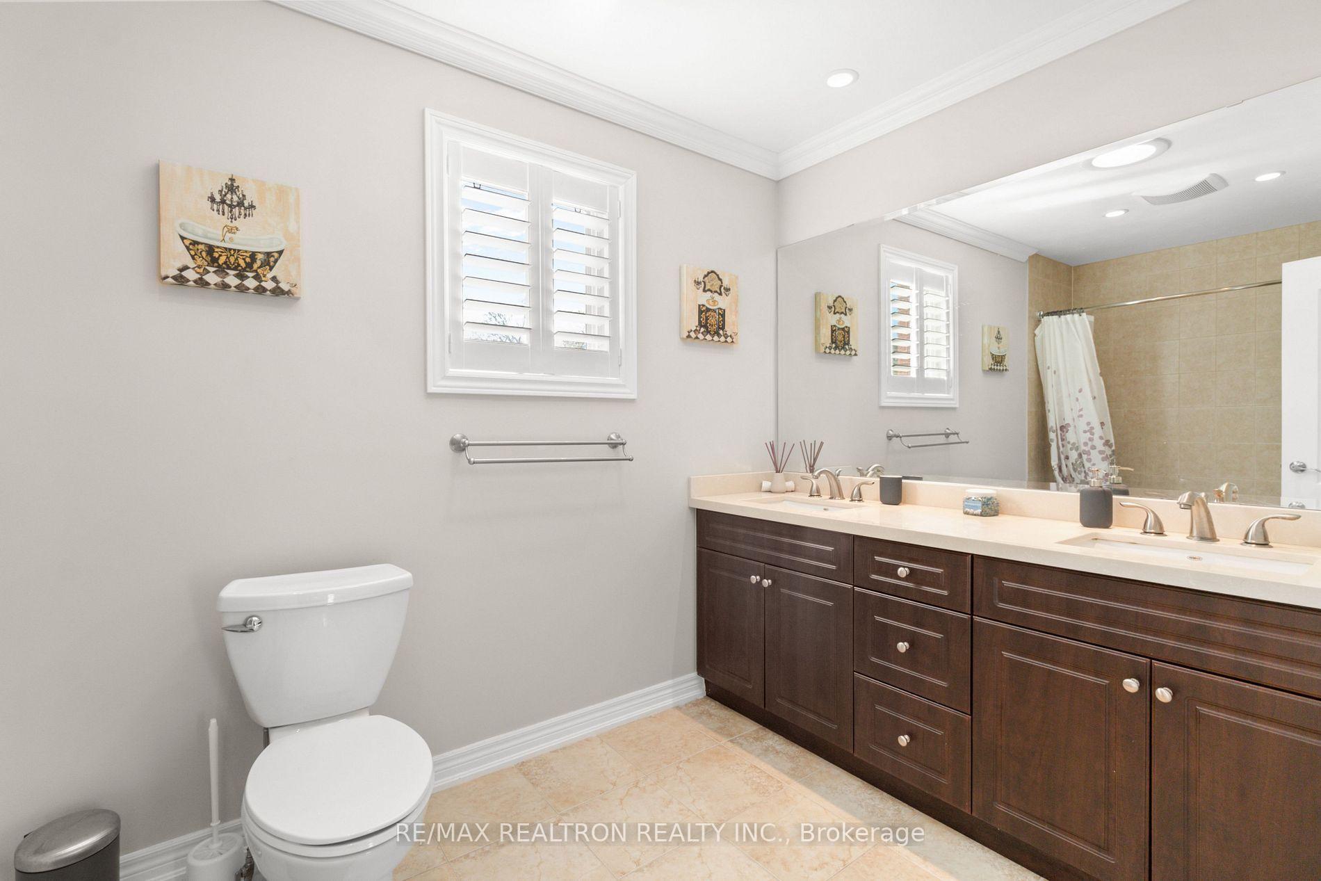 Photo 11 of 183 Holmes Avenue, North York, Willowdale East — HOMEH