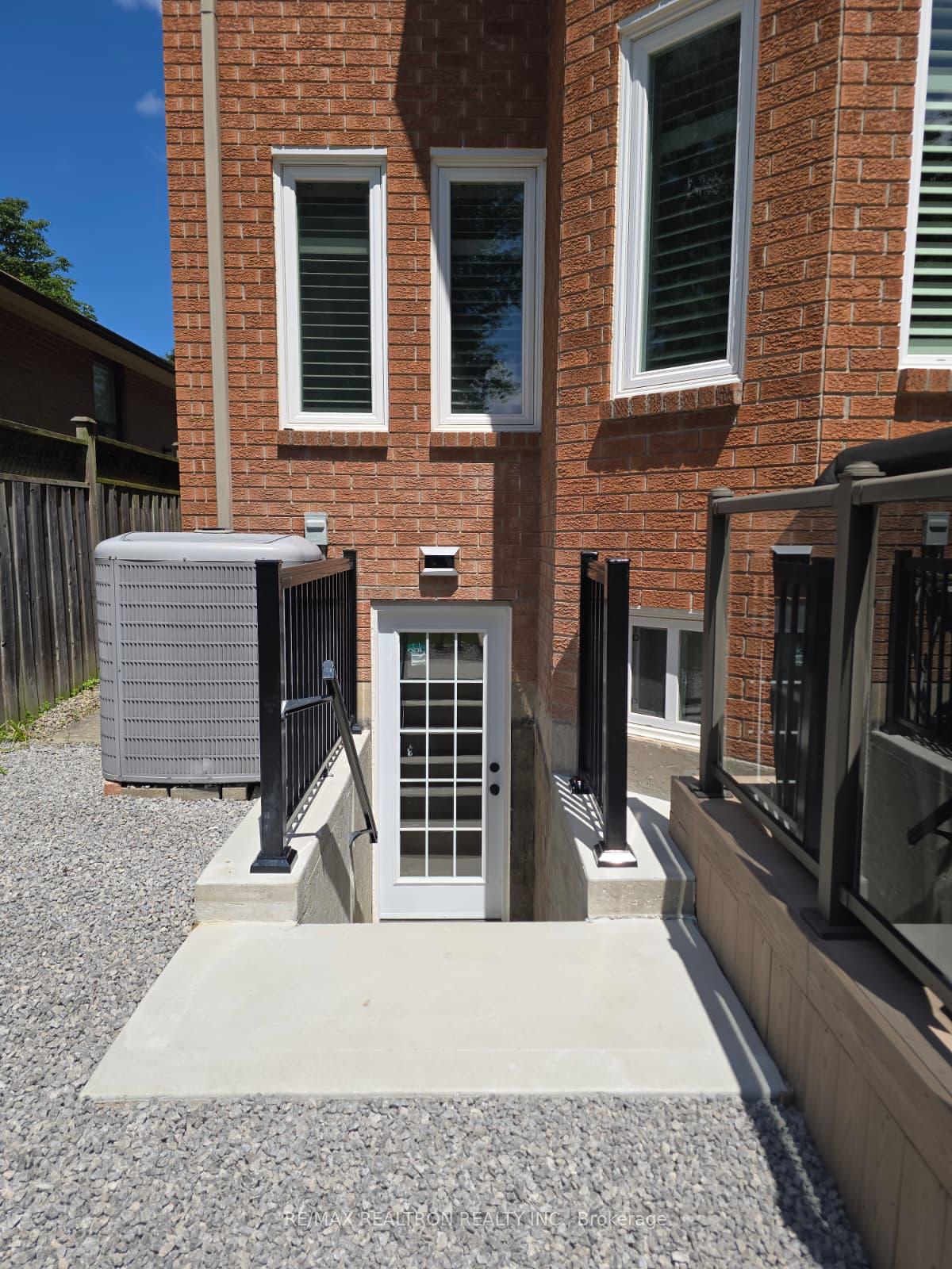 Photo 20 of 183 Holmes Avenue, North York, Willowdale East — HOMEH