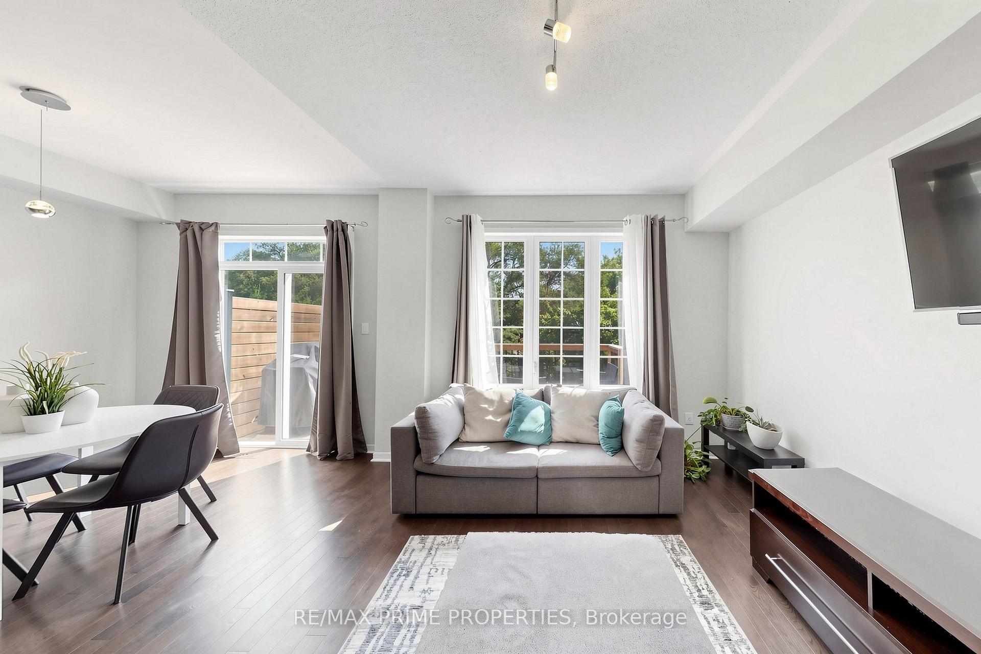 Photo 3 of 11 Keenlyside Lane, Ajax, Northwest Ajax — HOMEH